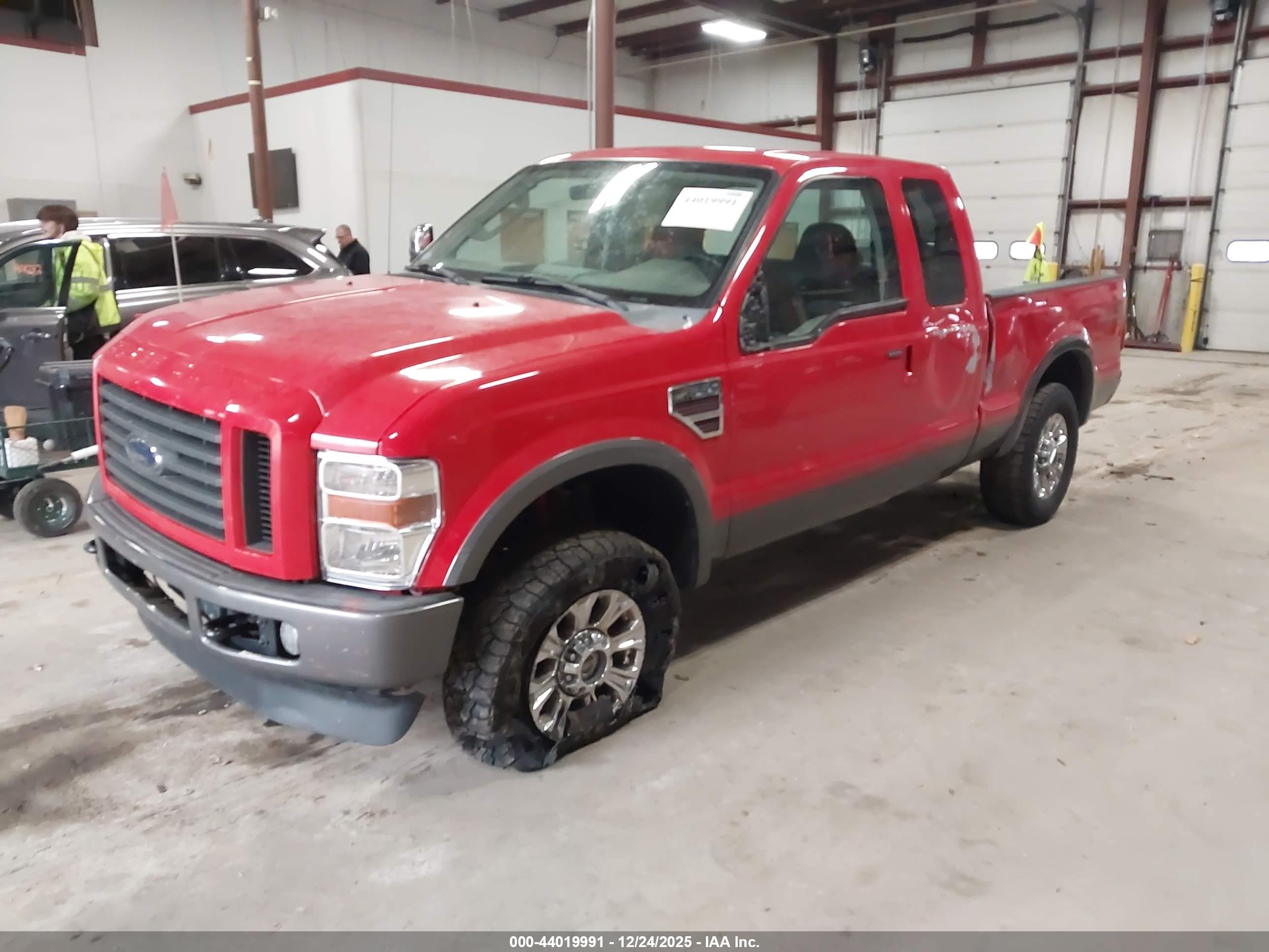 FORD F-250 image 2