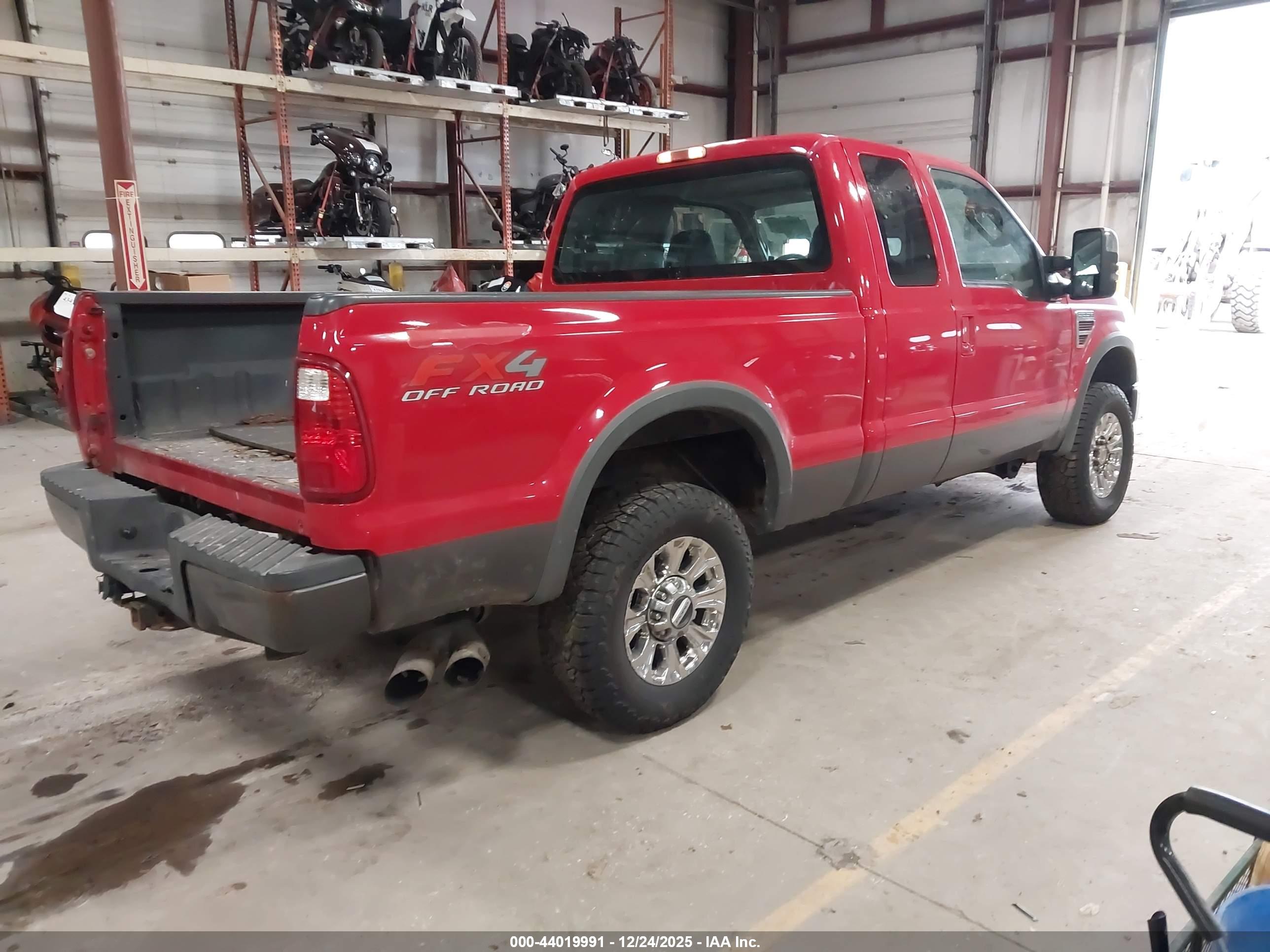 FORD F-250 image 4