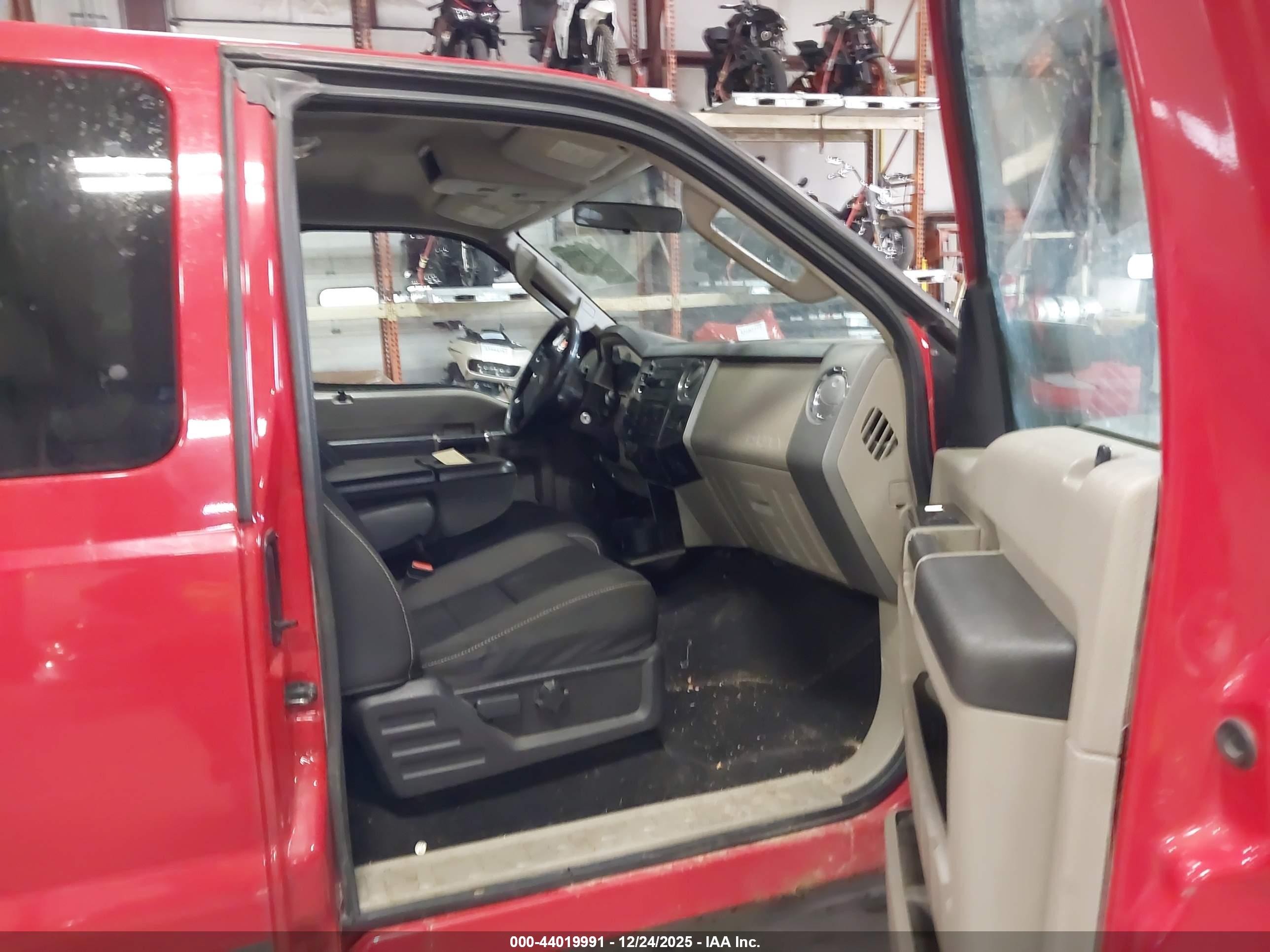 FORD F-250 image 5