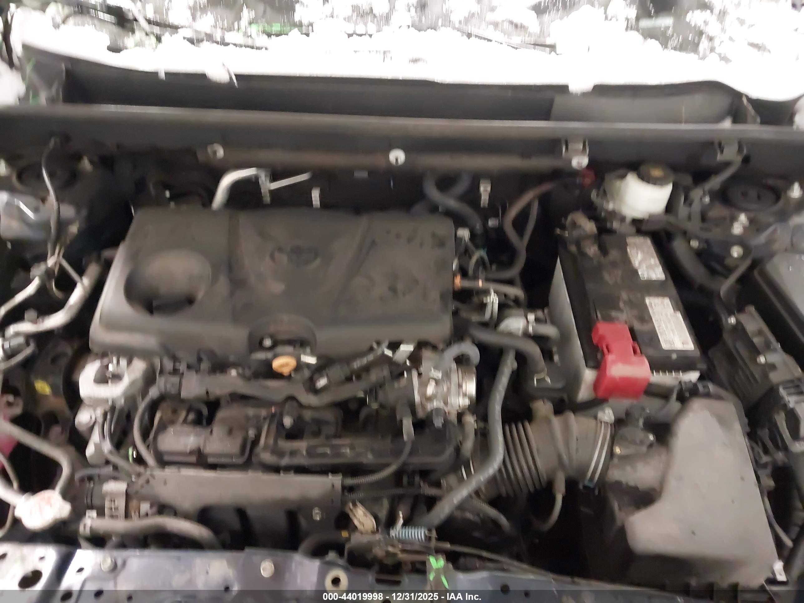 TOYOTA RAV4 image 10