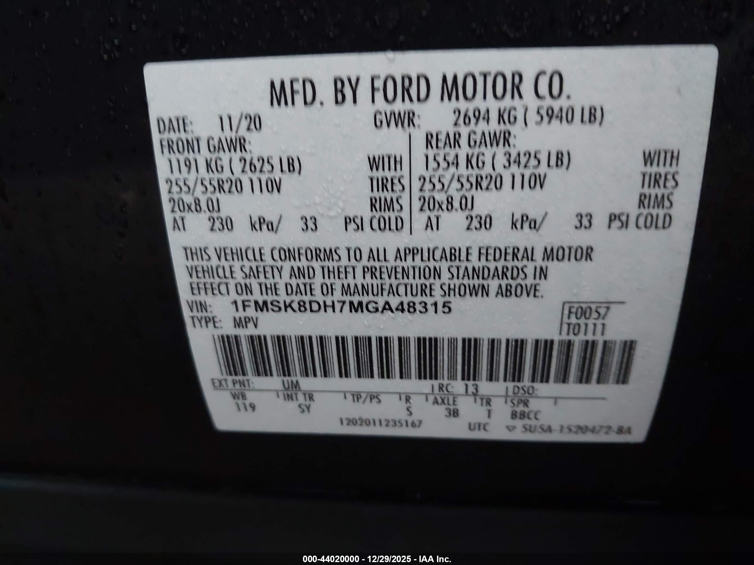 FORD EXPLORER image 9