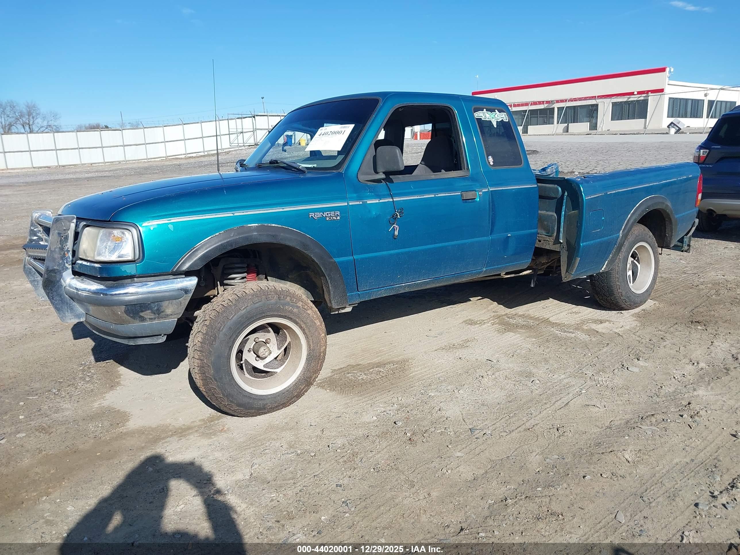 FORD RANGER image 2