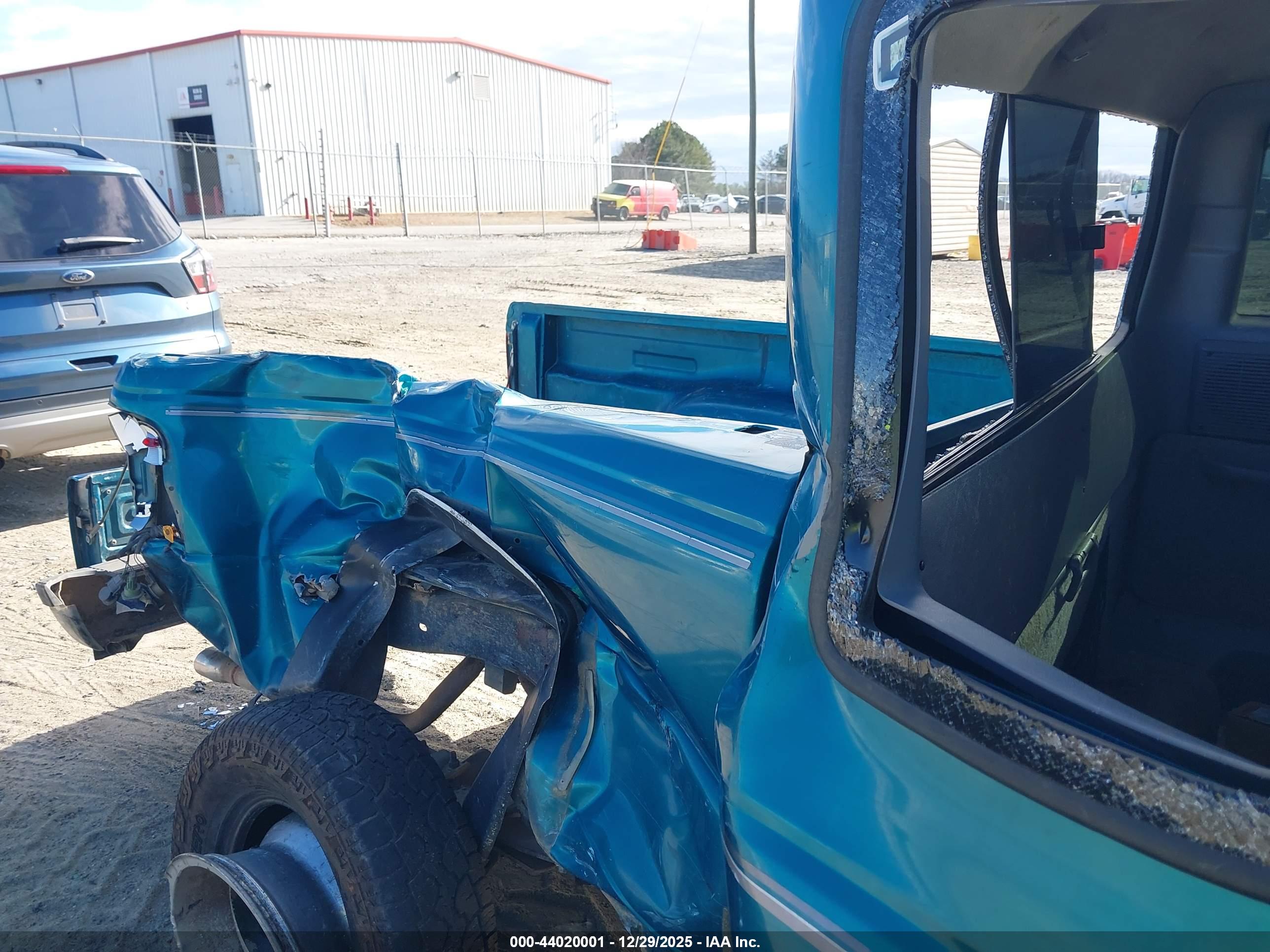 FORD RANGER image 8