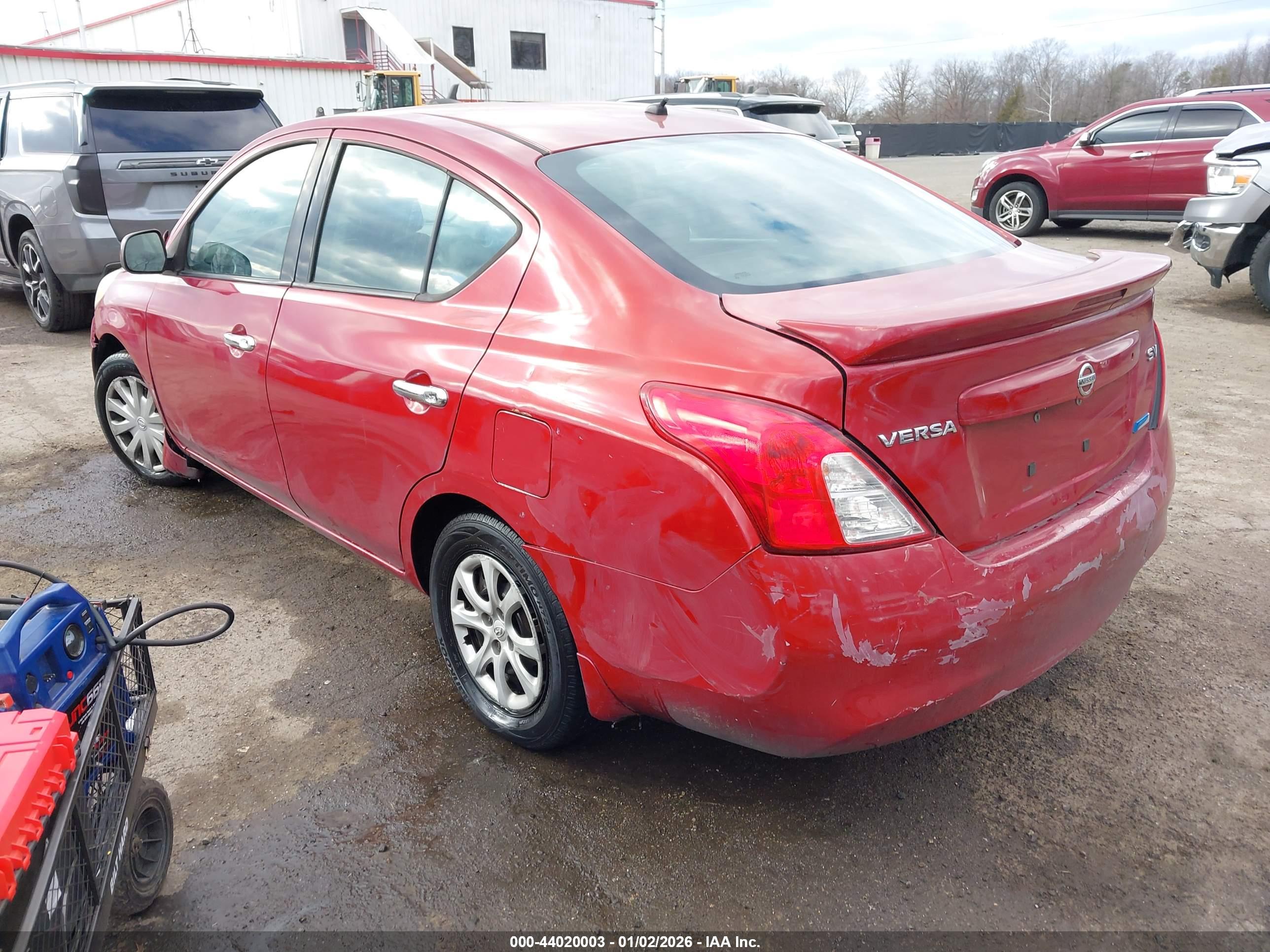 NISSAN VERSA image 3