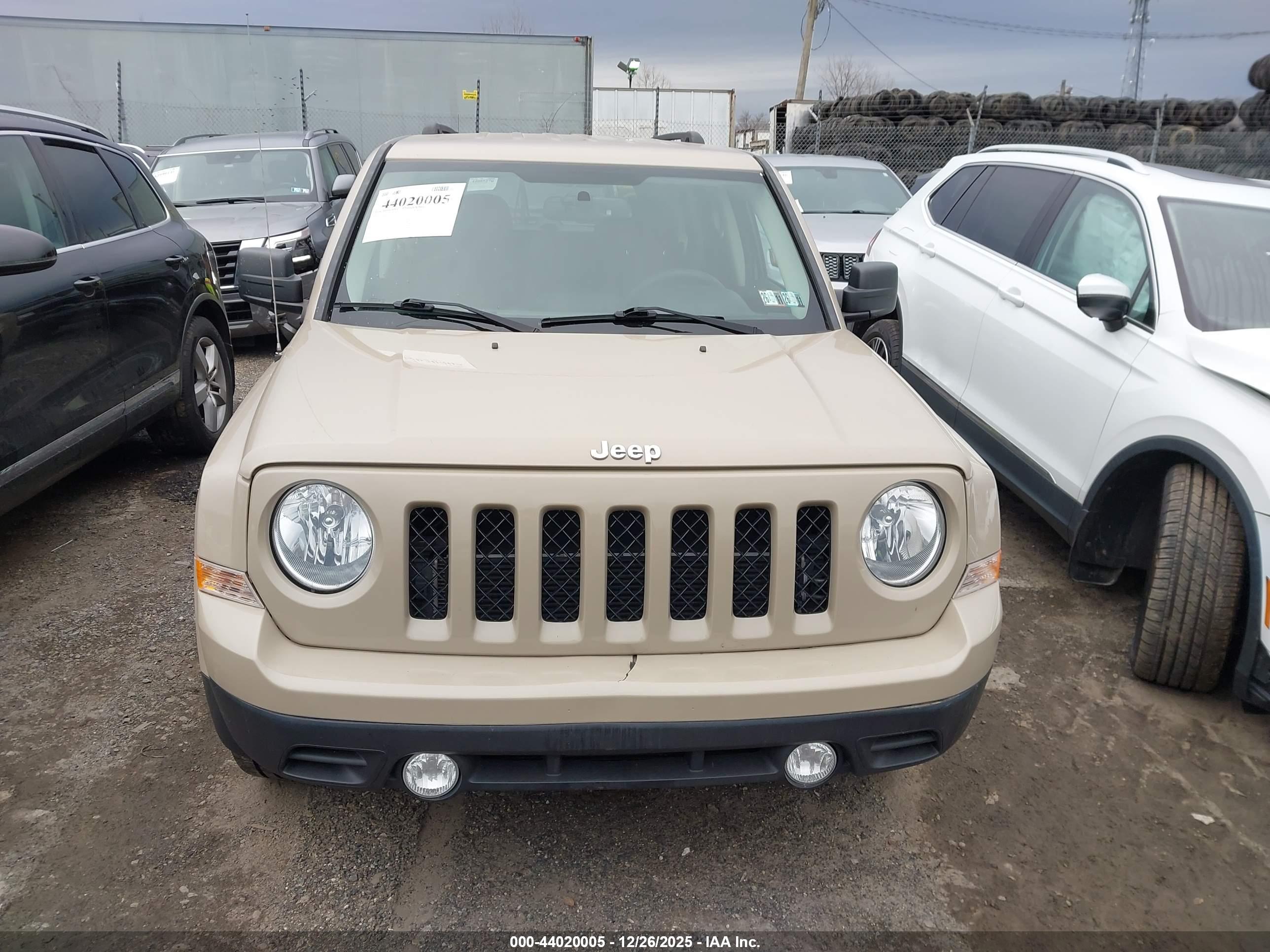 JEEP PATRIOT image 6