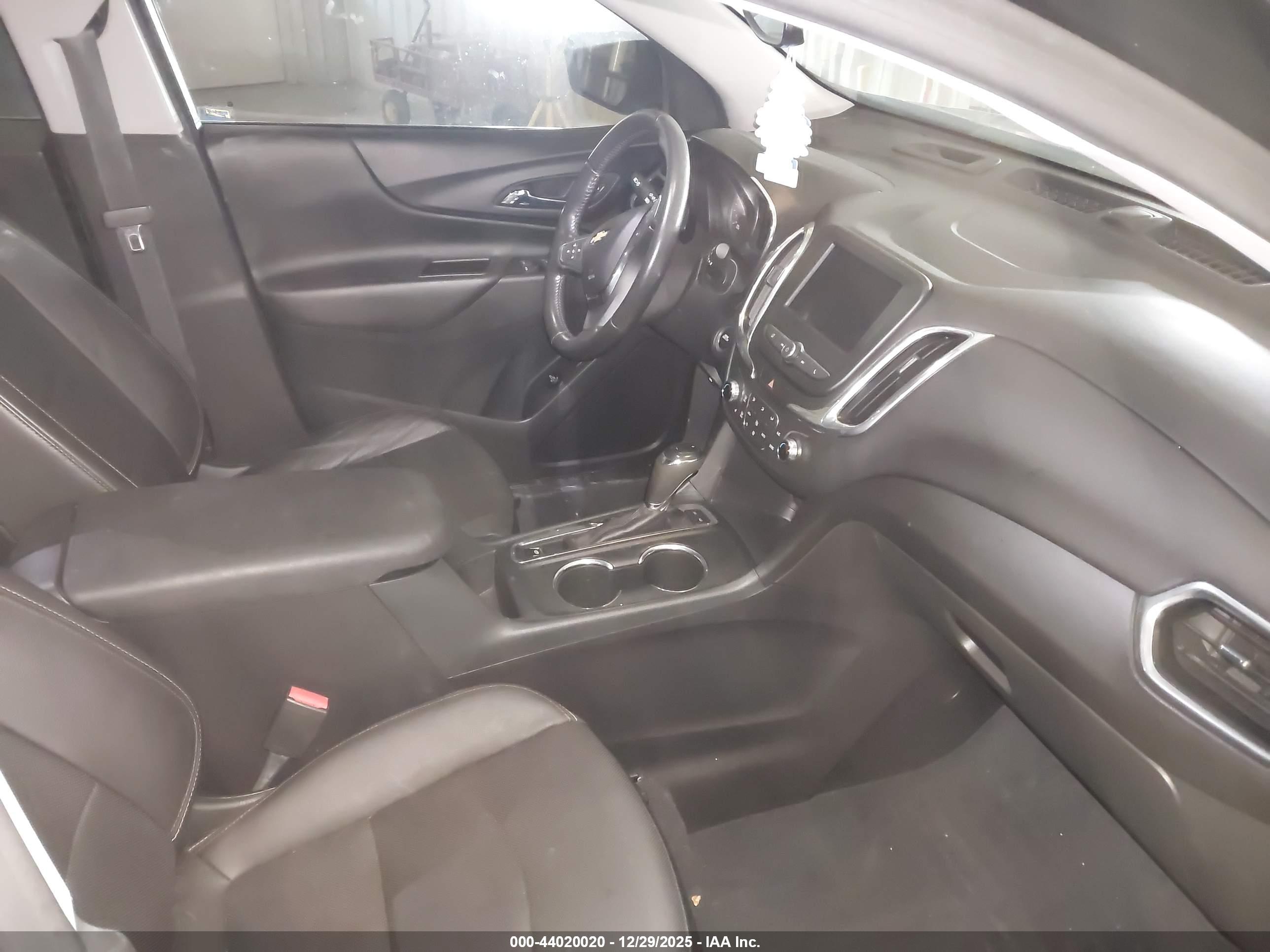 CHEVROLET EQUINOX image 5