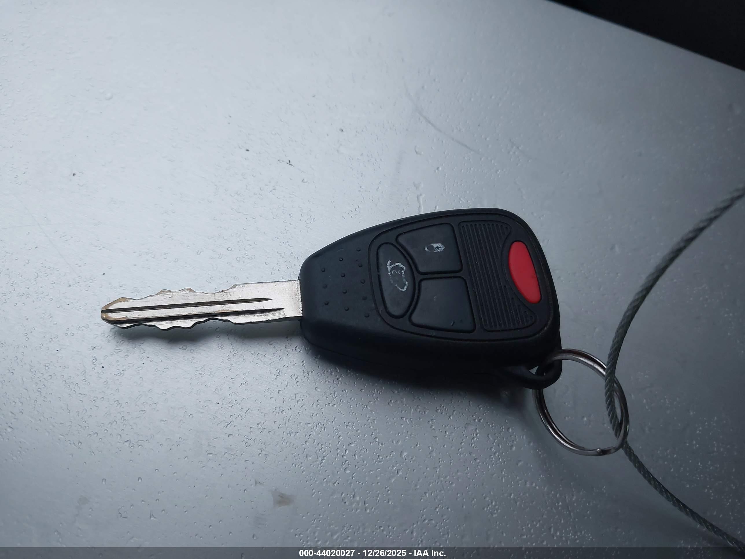 CHRYSLER 300 image 11