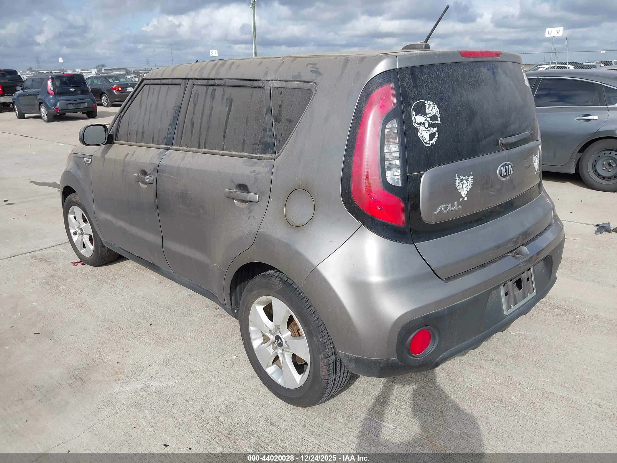 KIA SOUL image 3