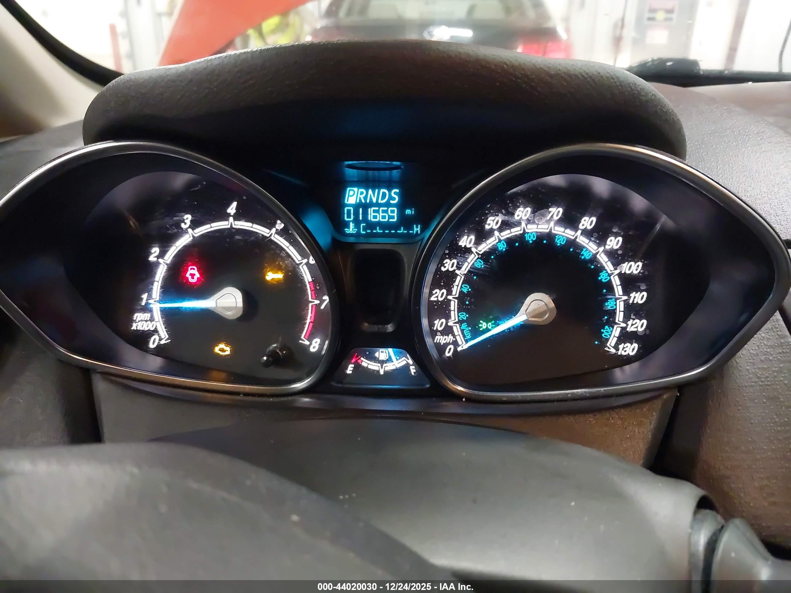 FORD FIESTA image 7