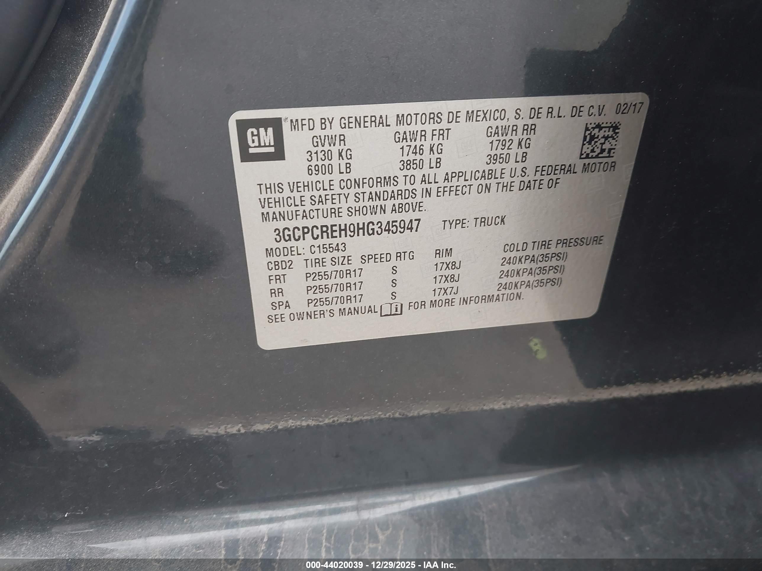 CHEVROLET SILVERADO image 9