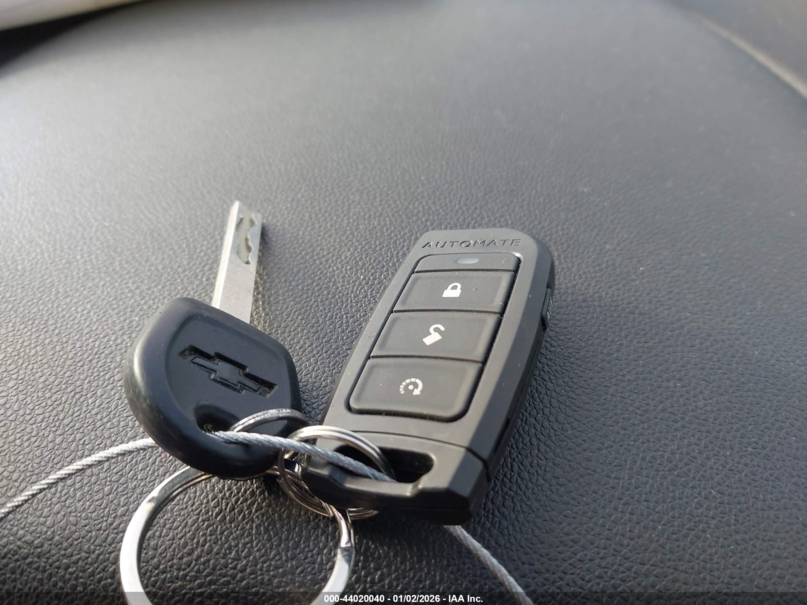 CHEVROLET SILVERADO image 11