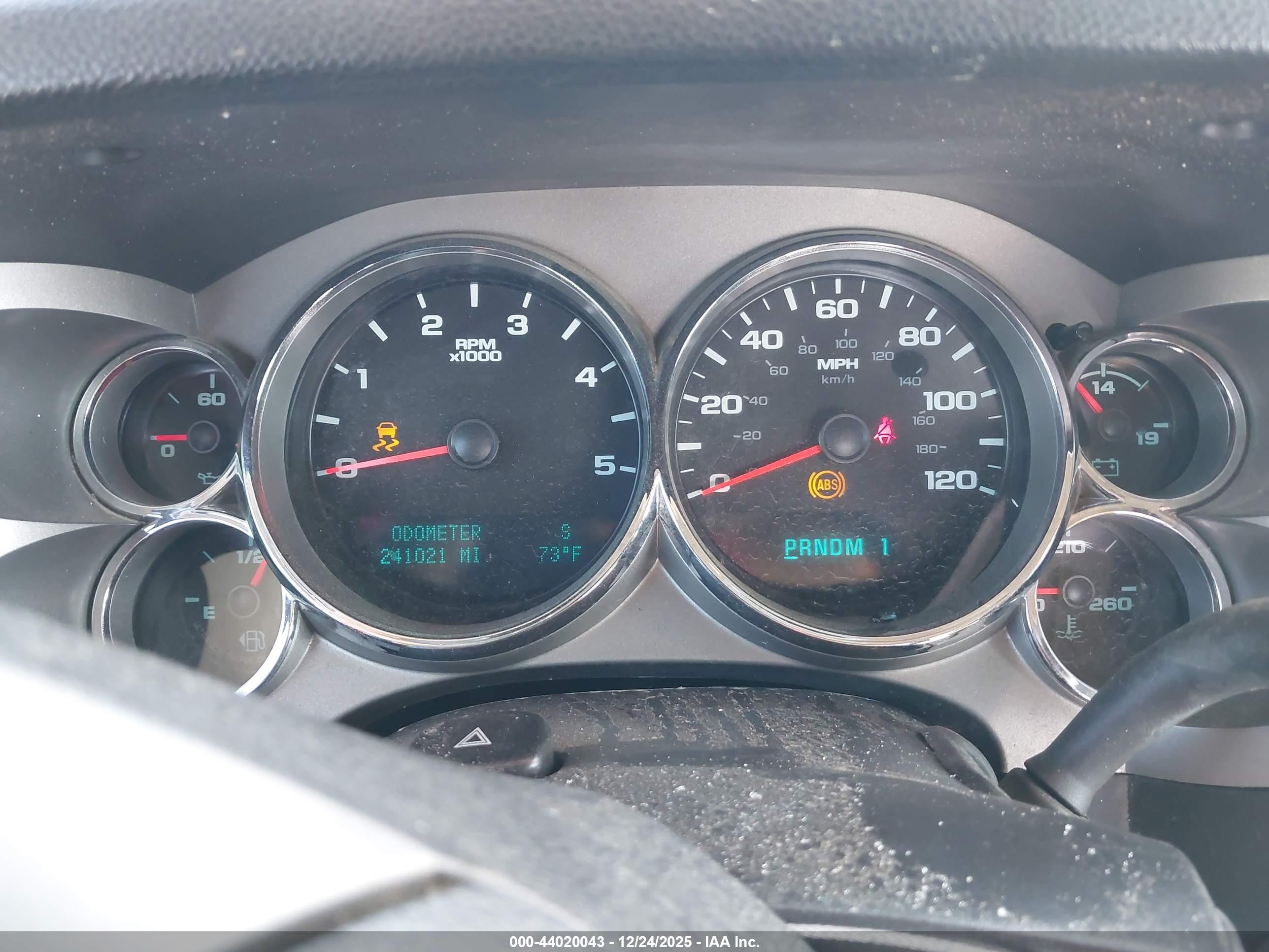 GMC SIERRA image 7