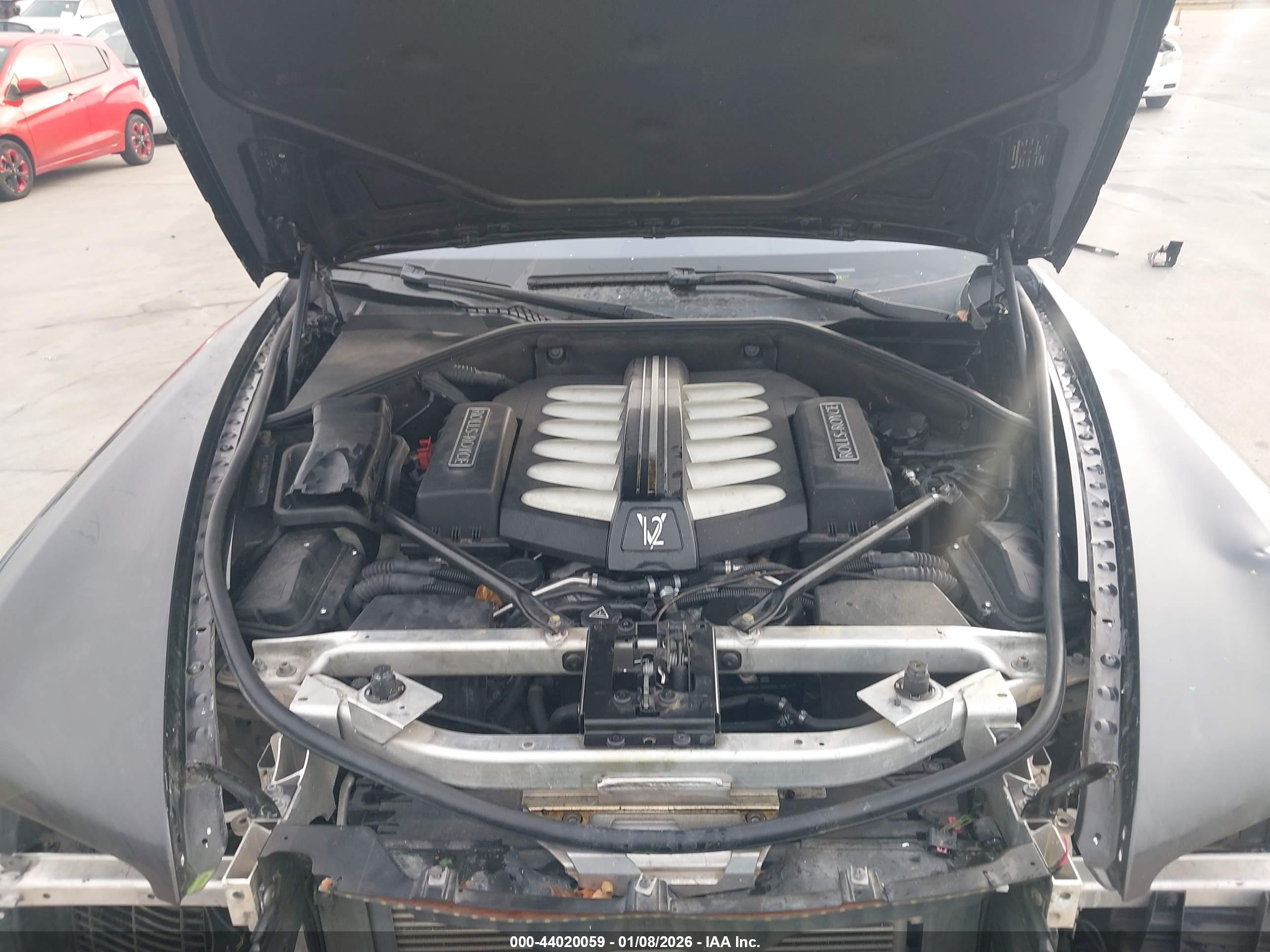ROLLS-ROYCE GHOST image 10