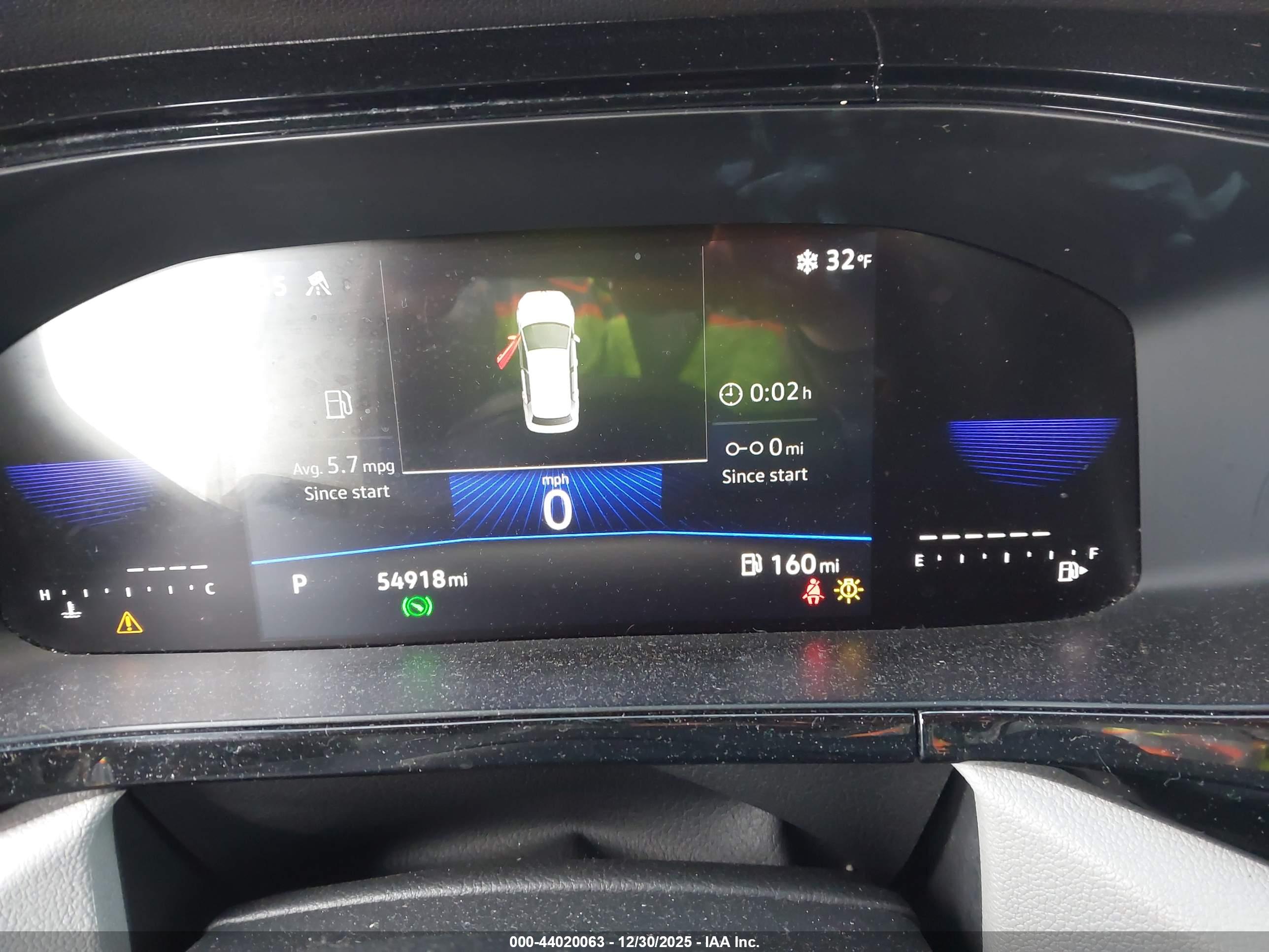 VOLKSWAGEN TAOS image 7
