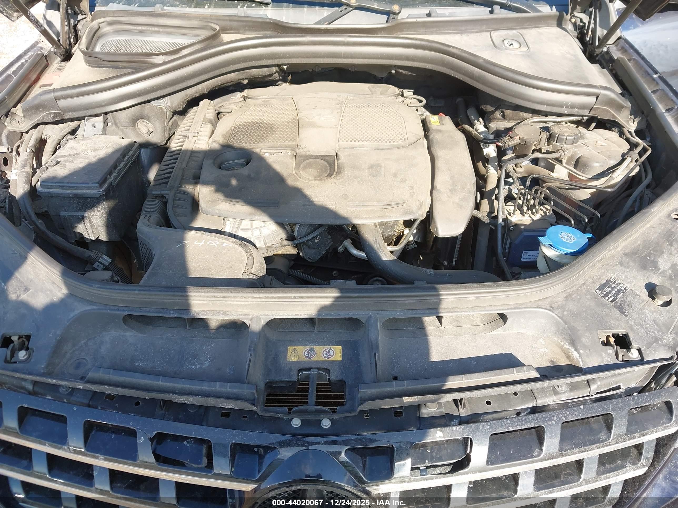 MERCEDES-BENZ ML image 10