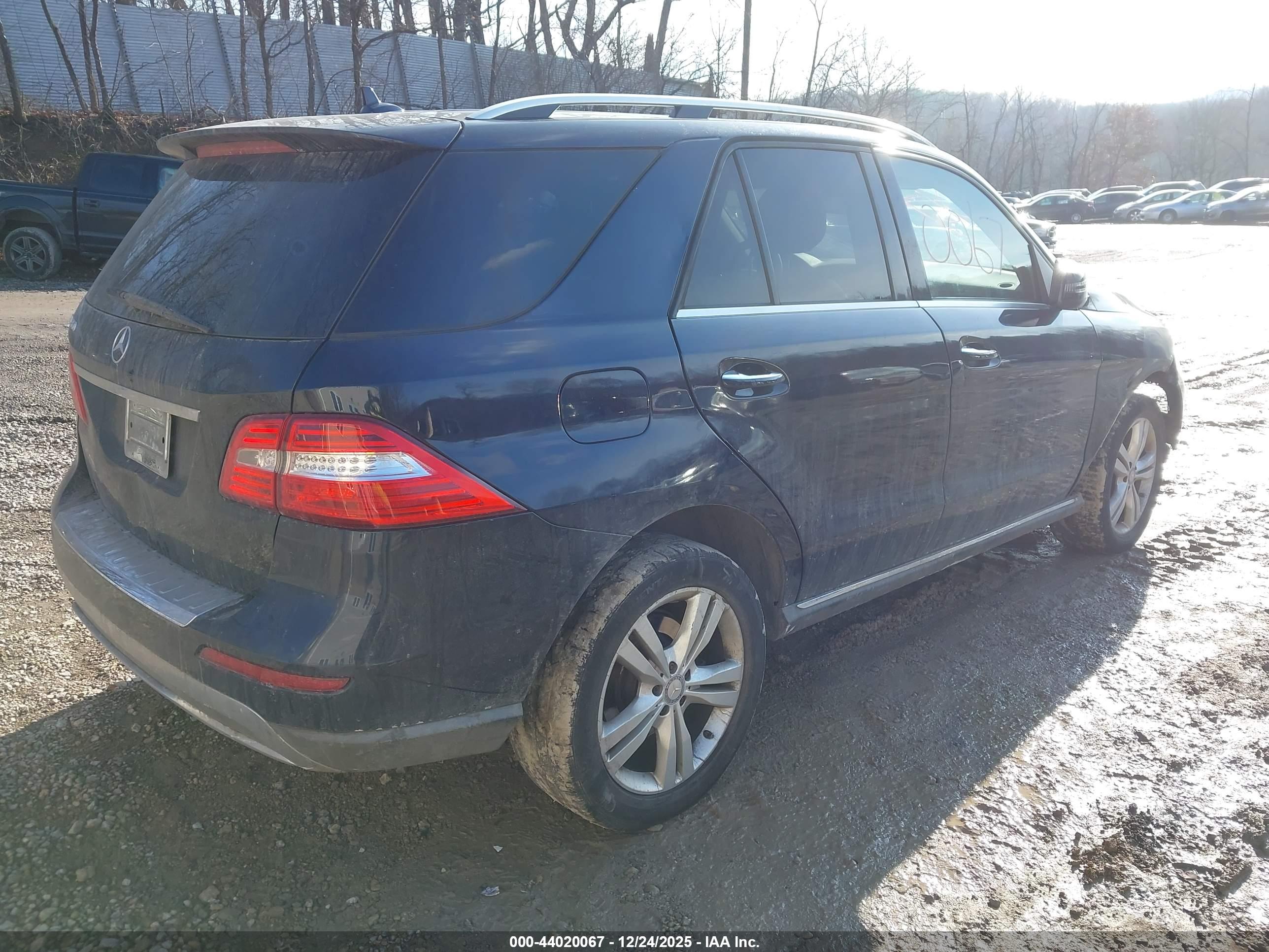 MERCEDES-BENZ ML image 4