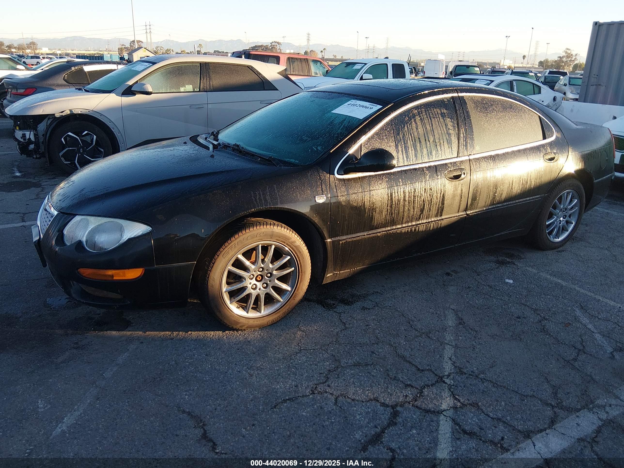 CHRYSLER 300M image 2