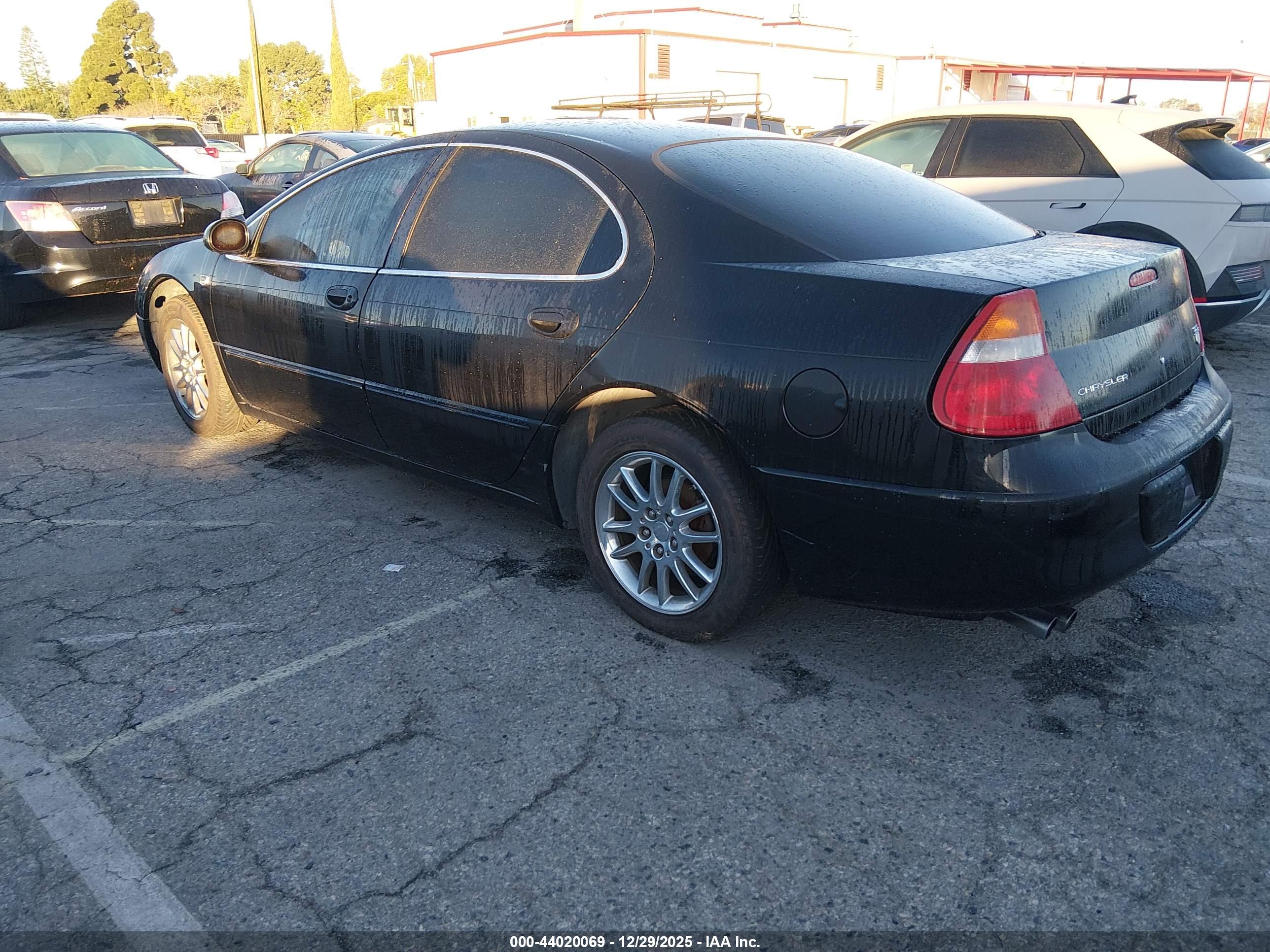 CHRYSLER 300M image 3