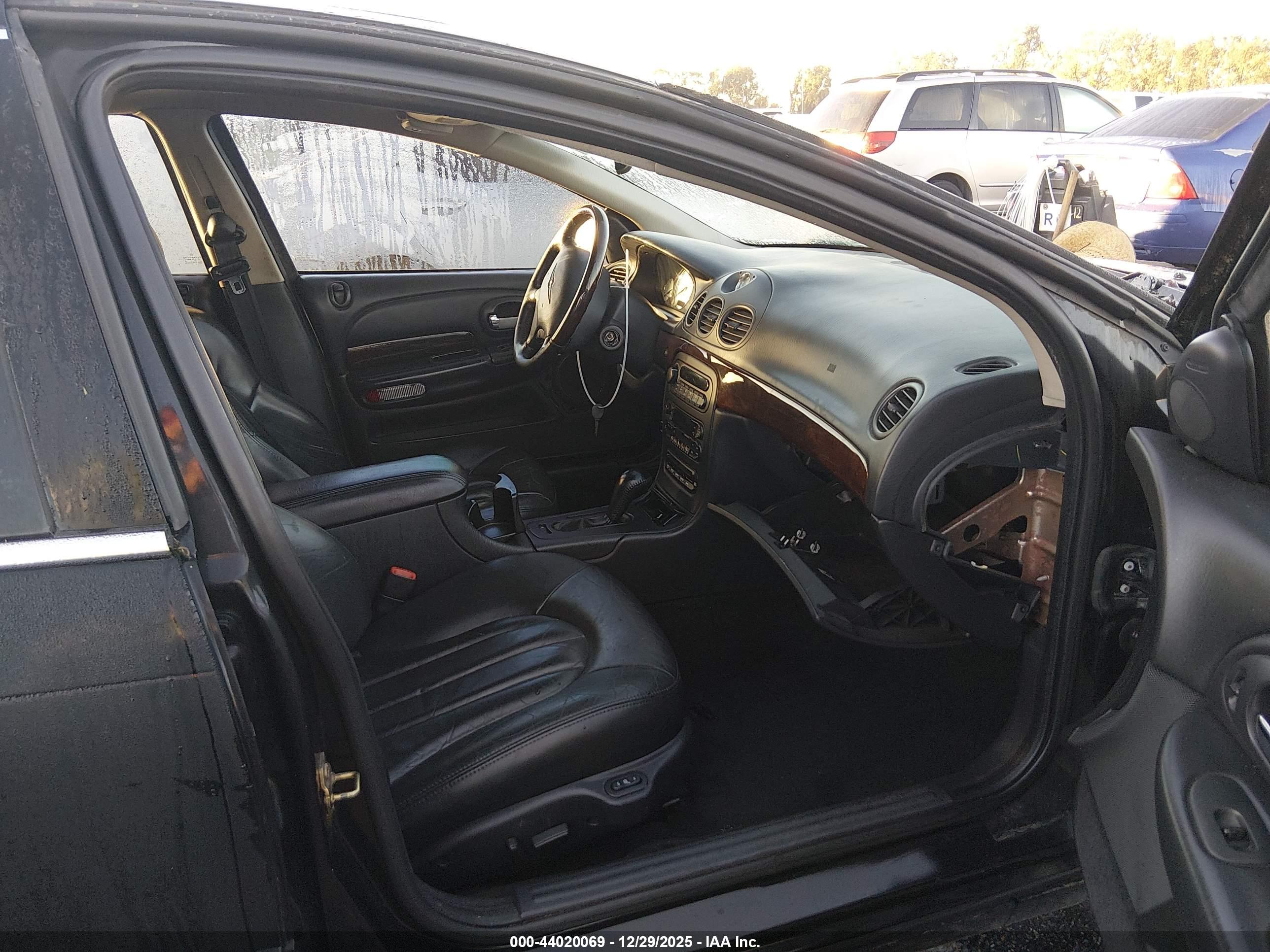 CHRYSLER 300M image 5