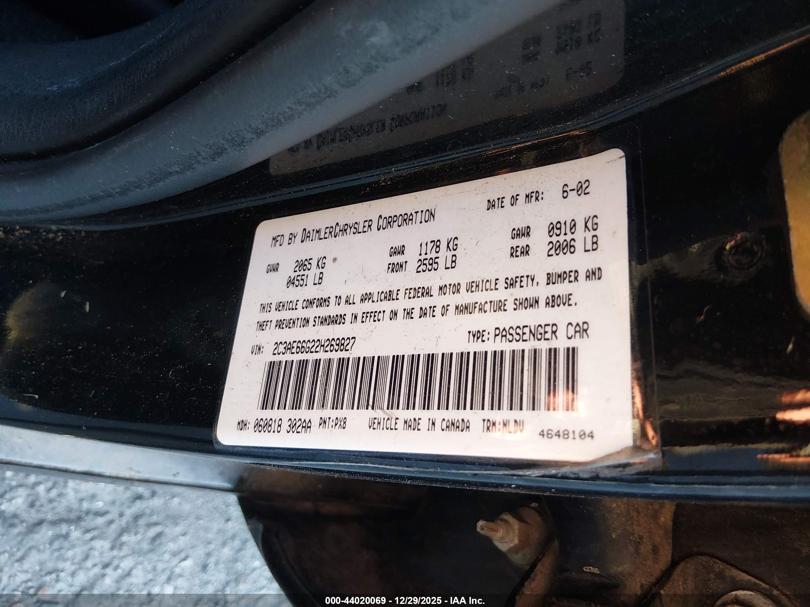 CHRYSLER 300M image 9