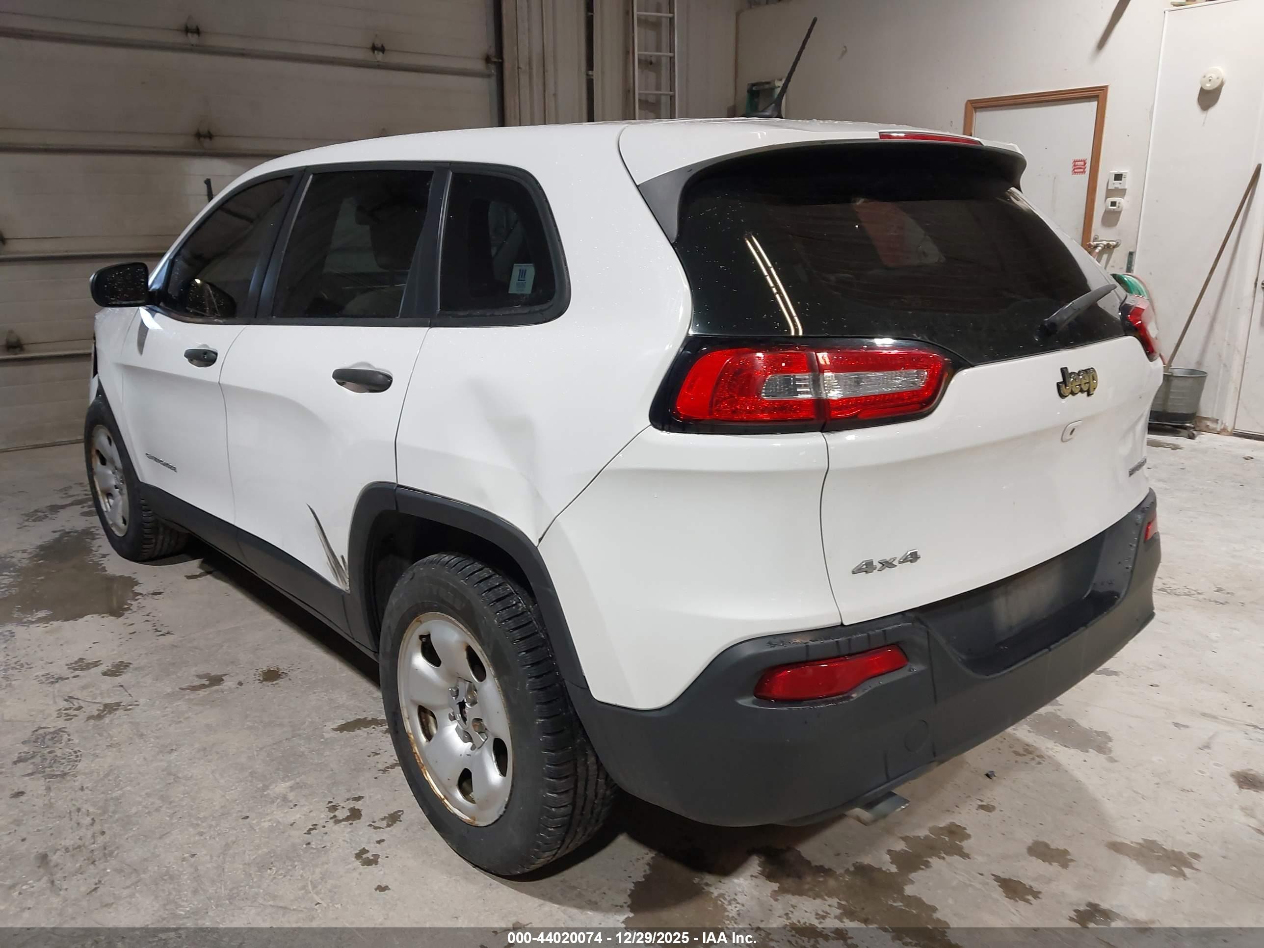 JEEP CHEROKEE image 3