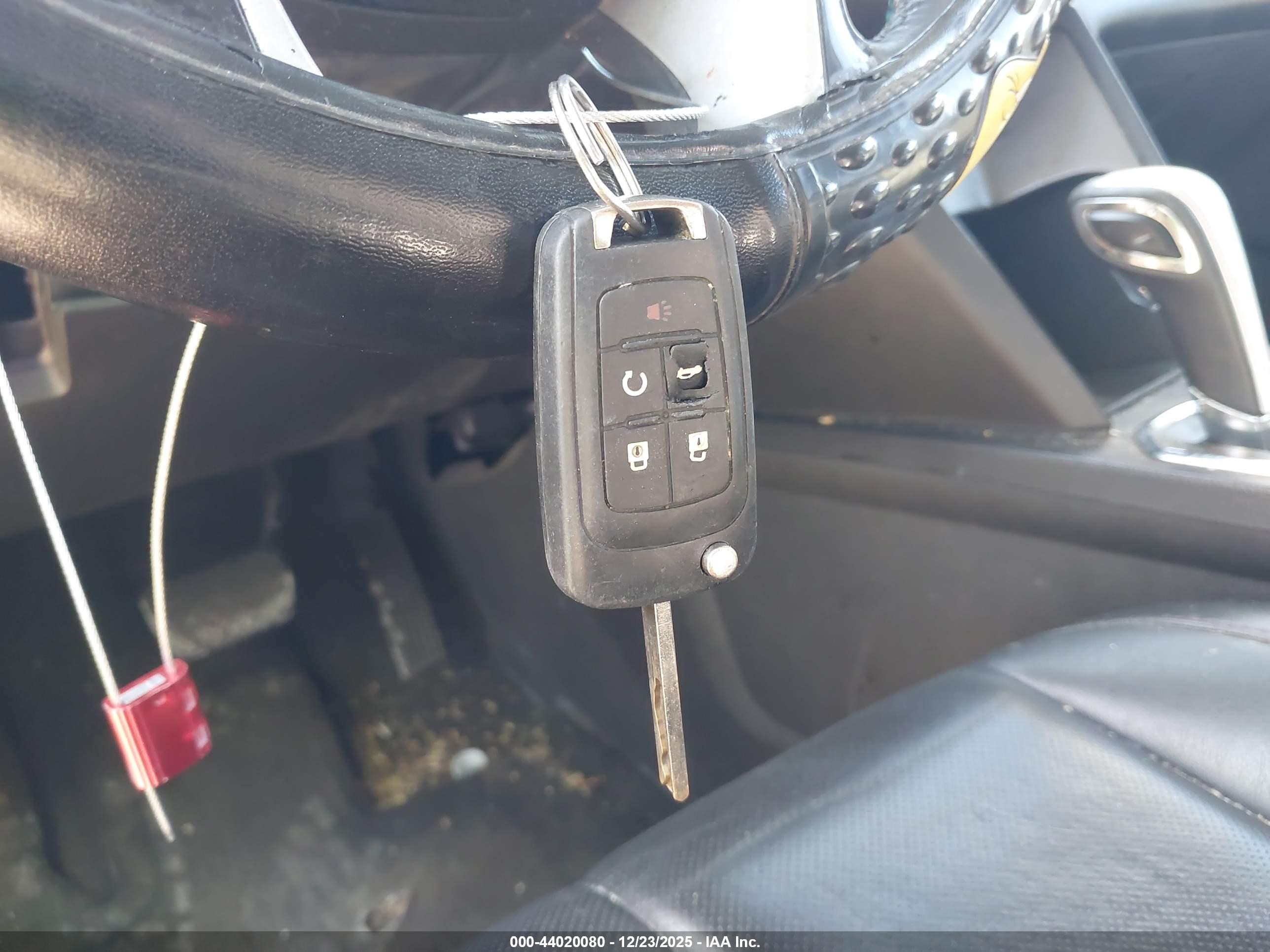 CHEVROLET EQUINOX image 11
