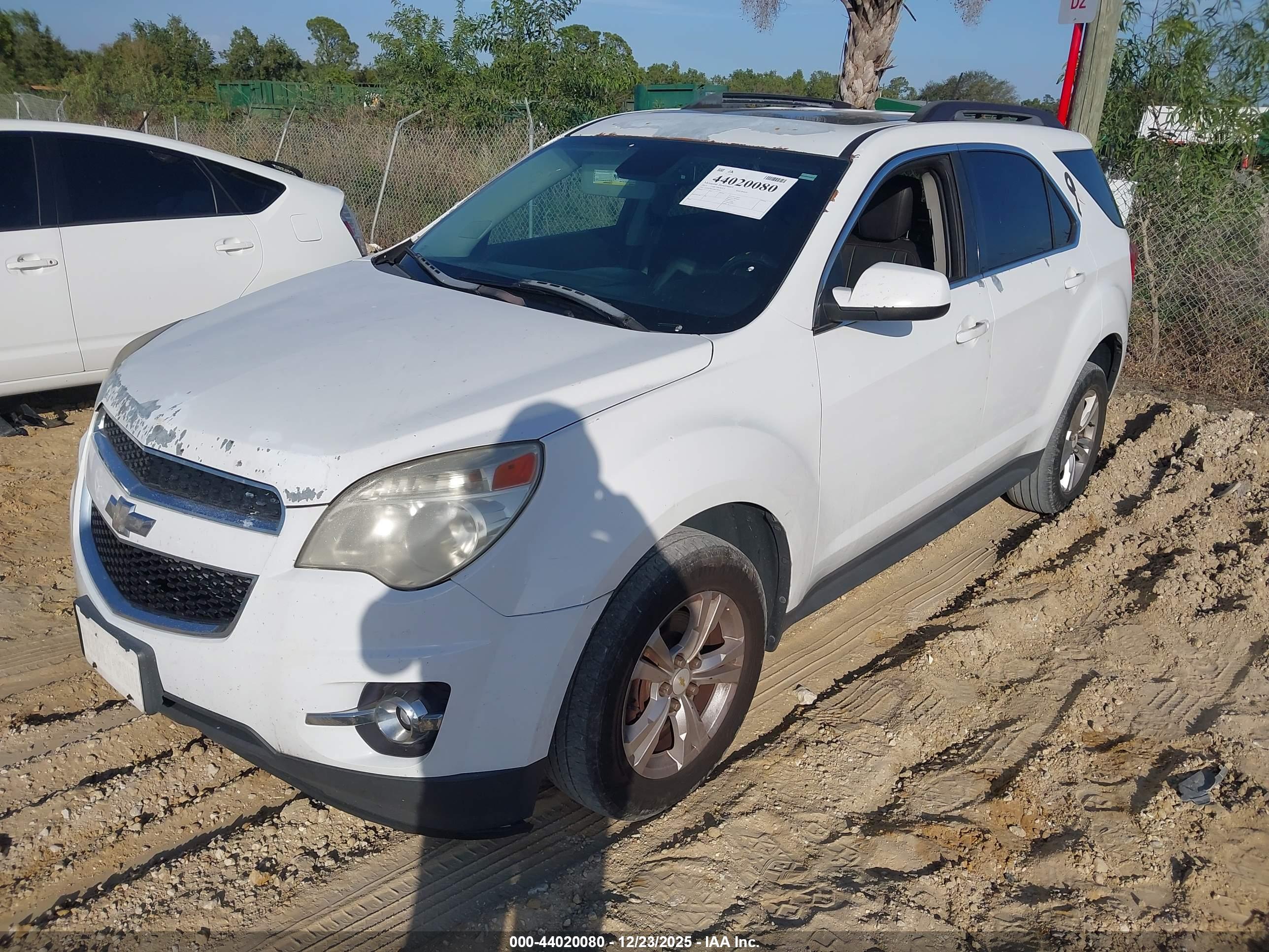 CHEVROLET EQUINOX image 2