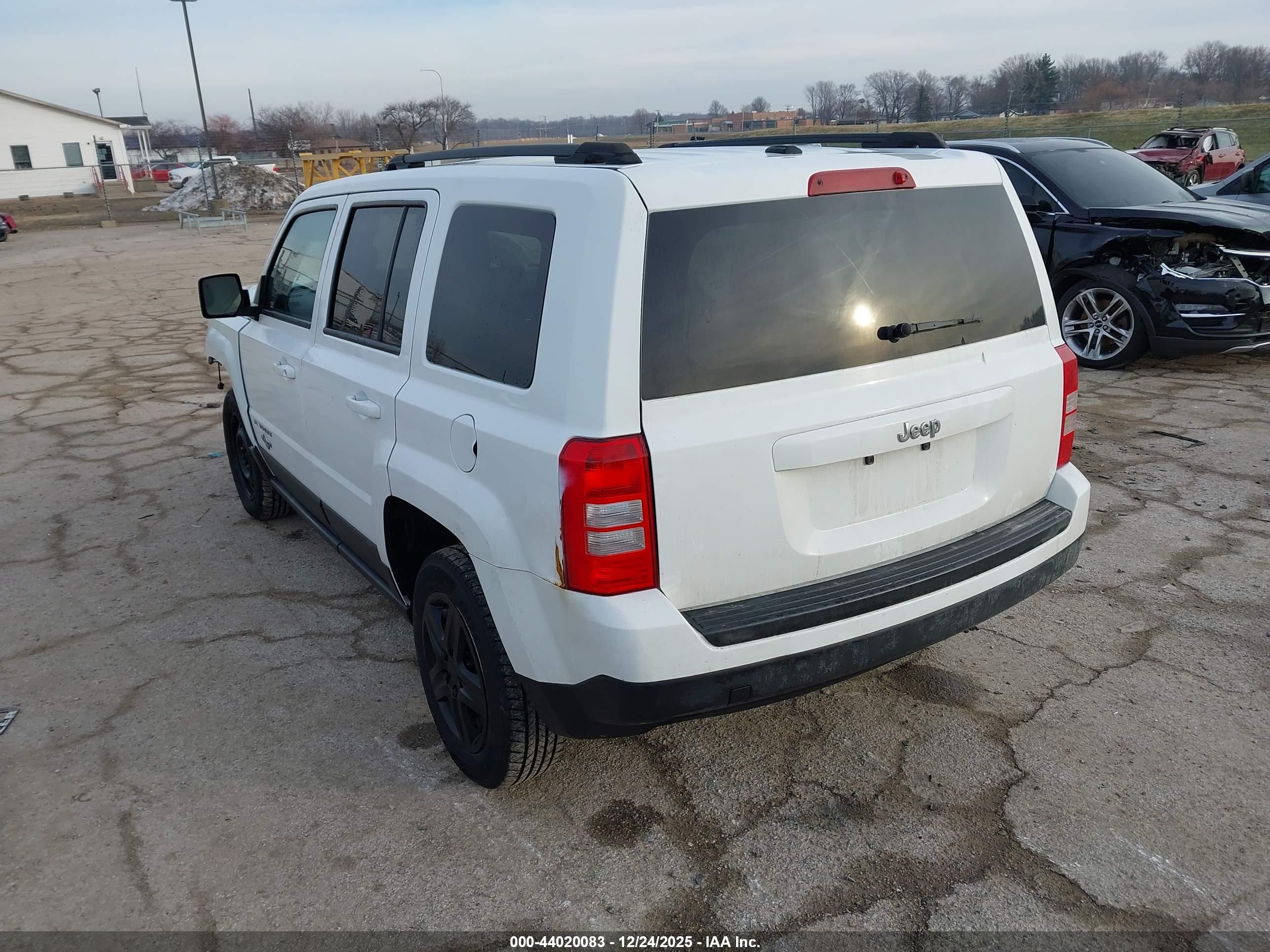 JEEP PATRIOT image 3