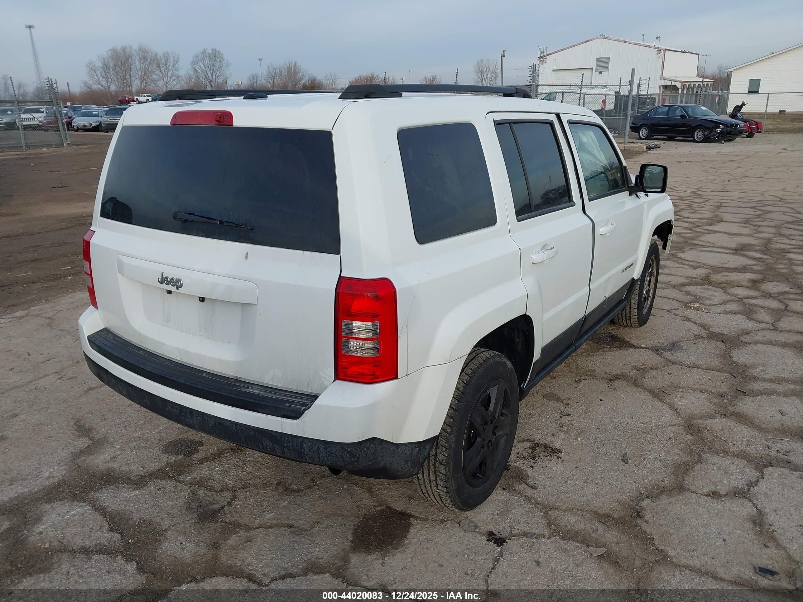 JEEP PATRIOT image 4