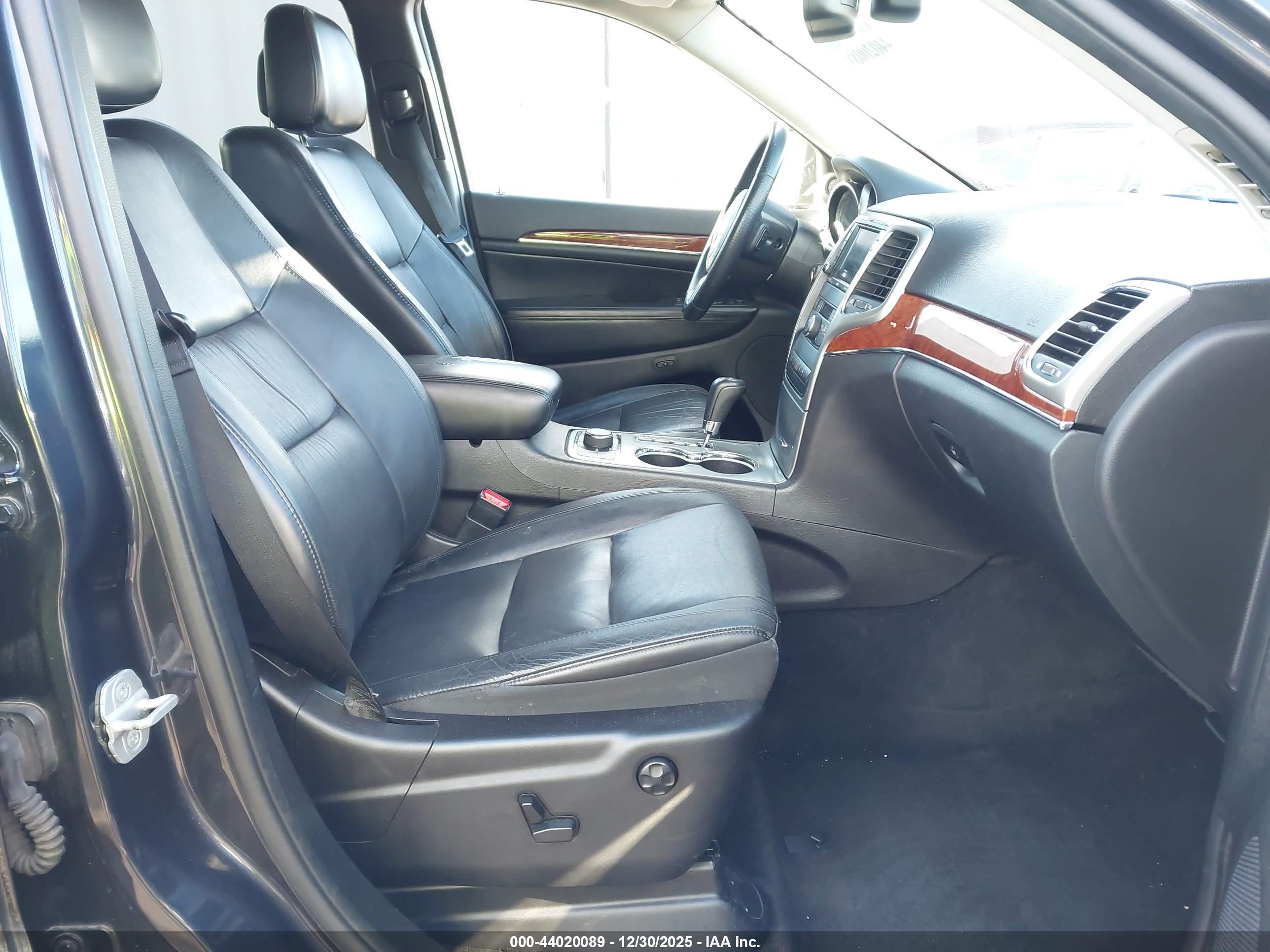 JEEP GRAND image 5