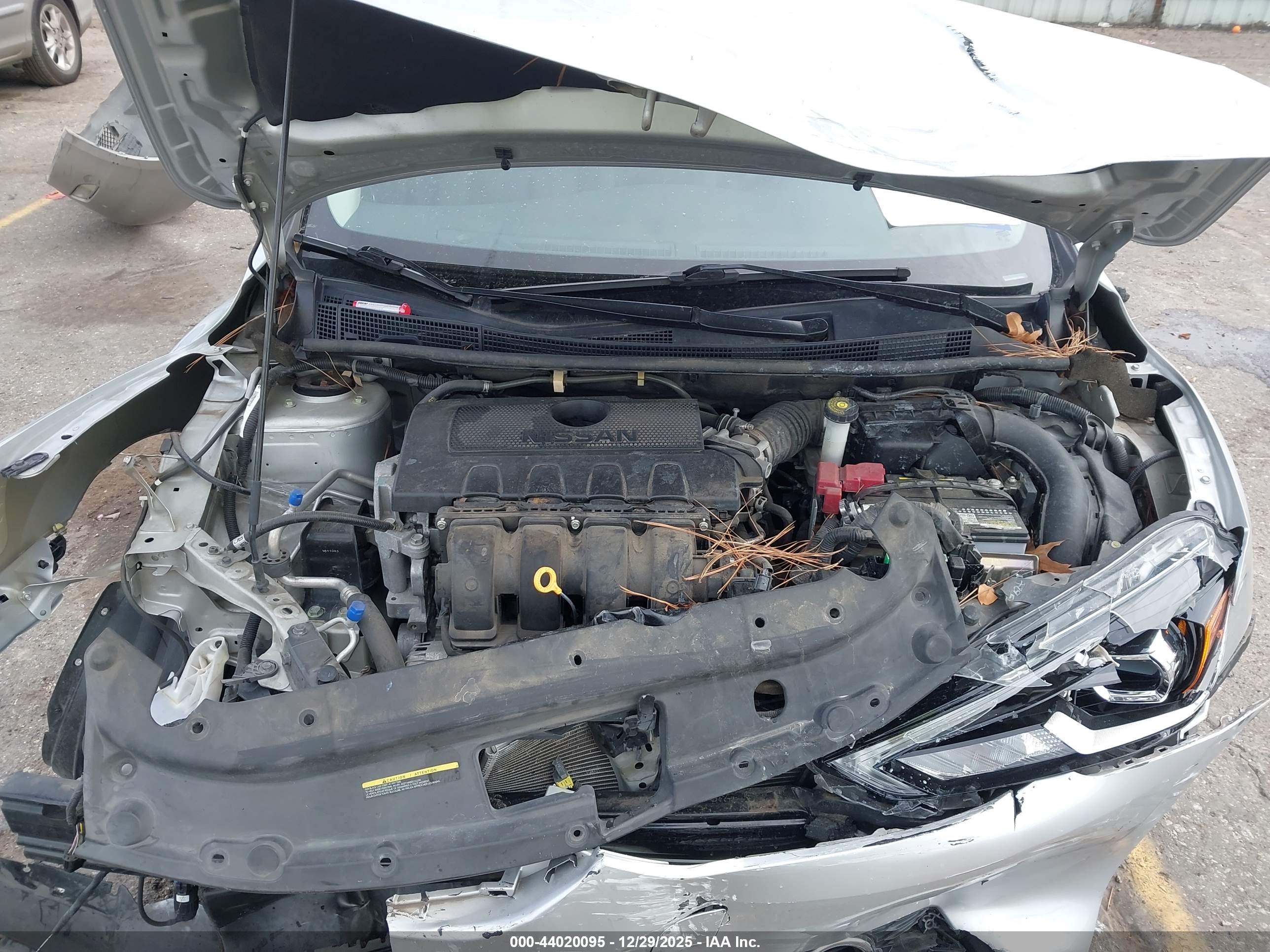 NISSAN SENTRA image 10