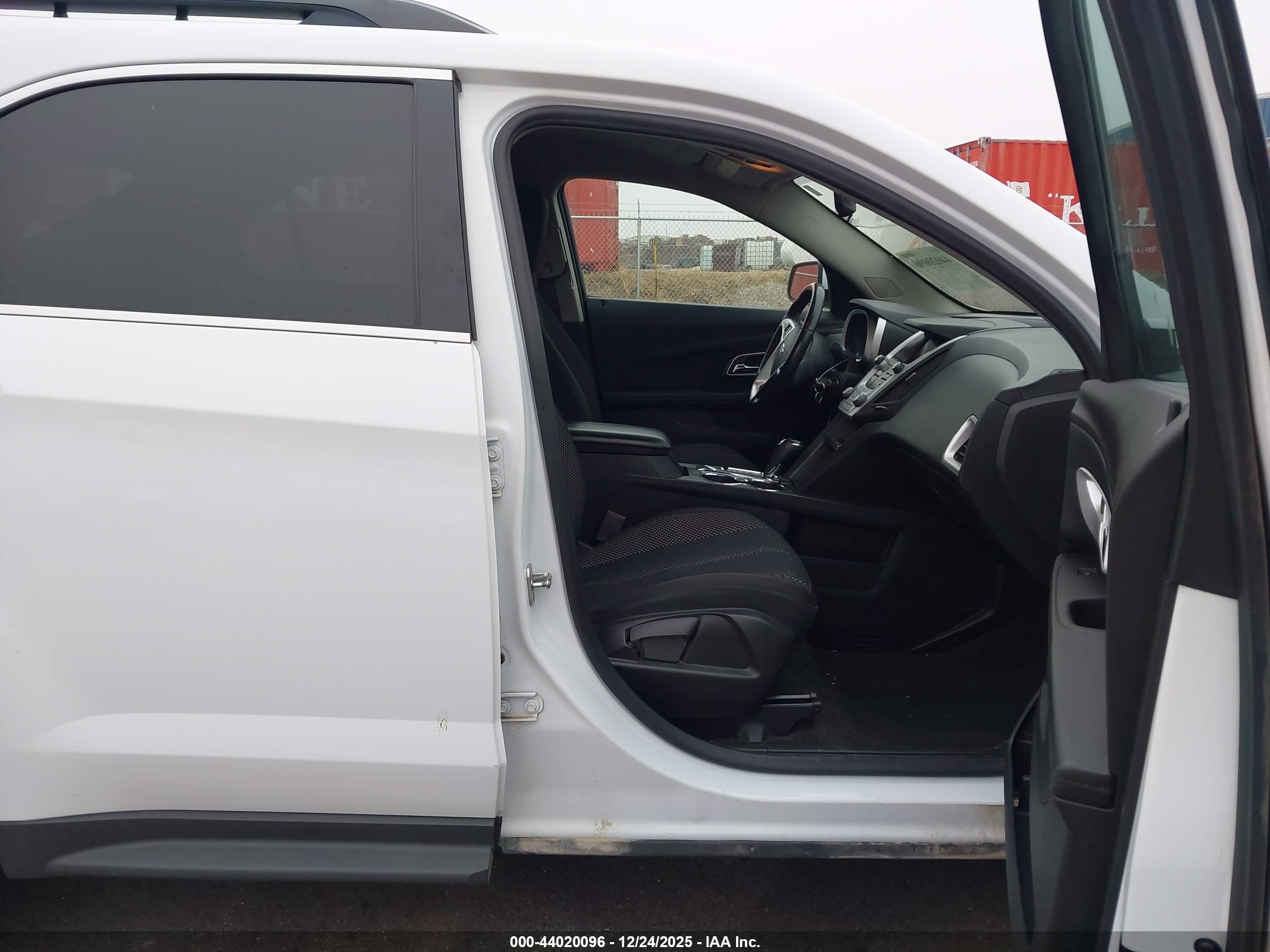 CHEVROLET EQUINOX image 5