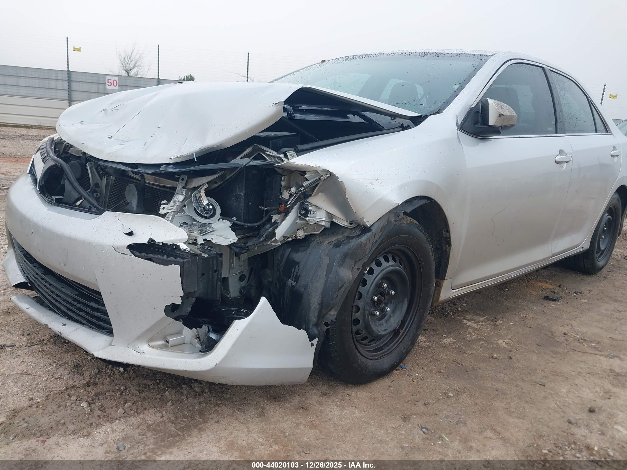 TOYOTA CAMRY image 6