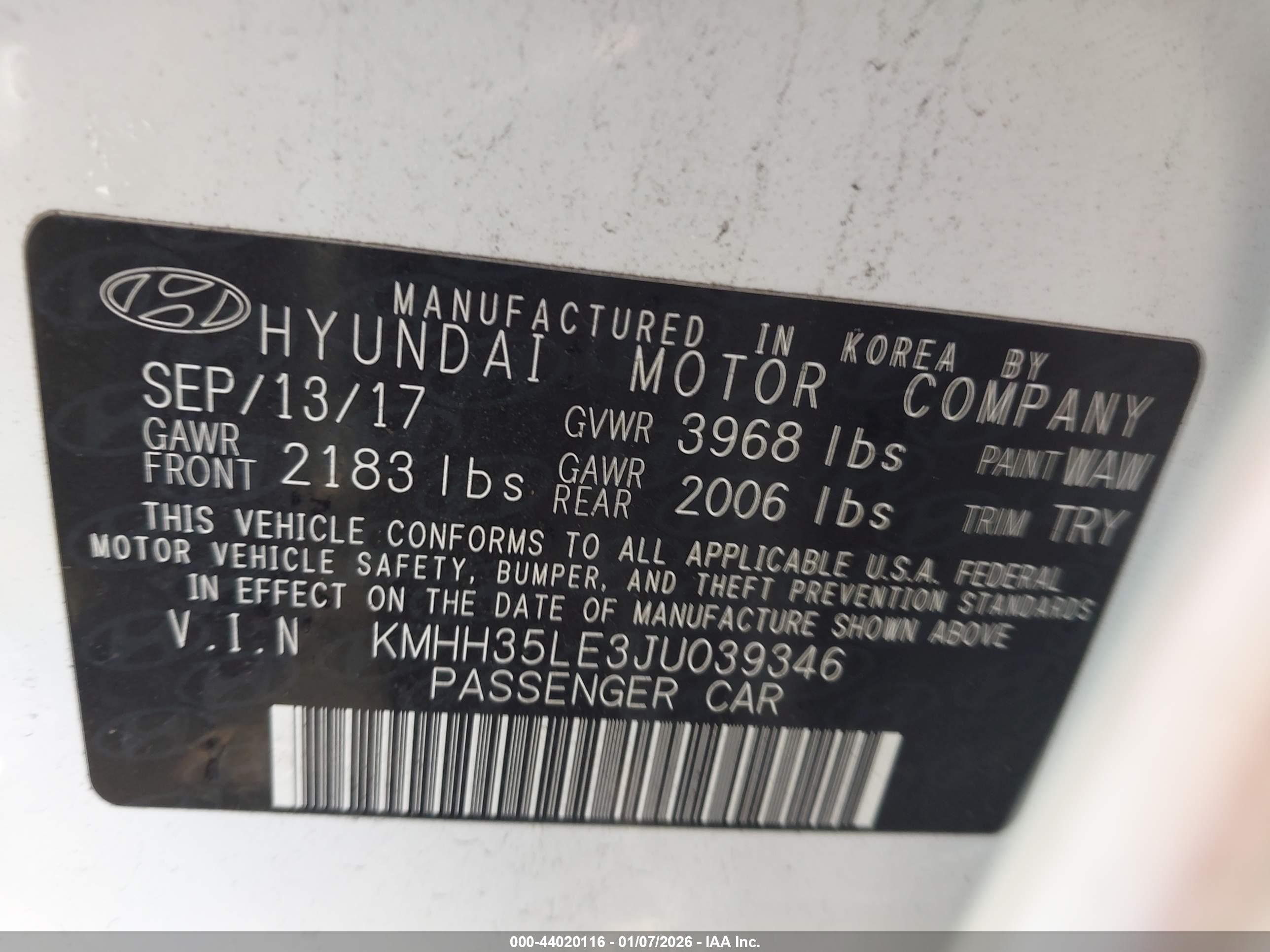 HYUNDAI ELANTRA image 9