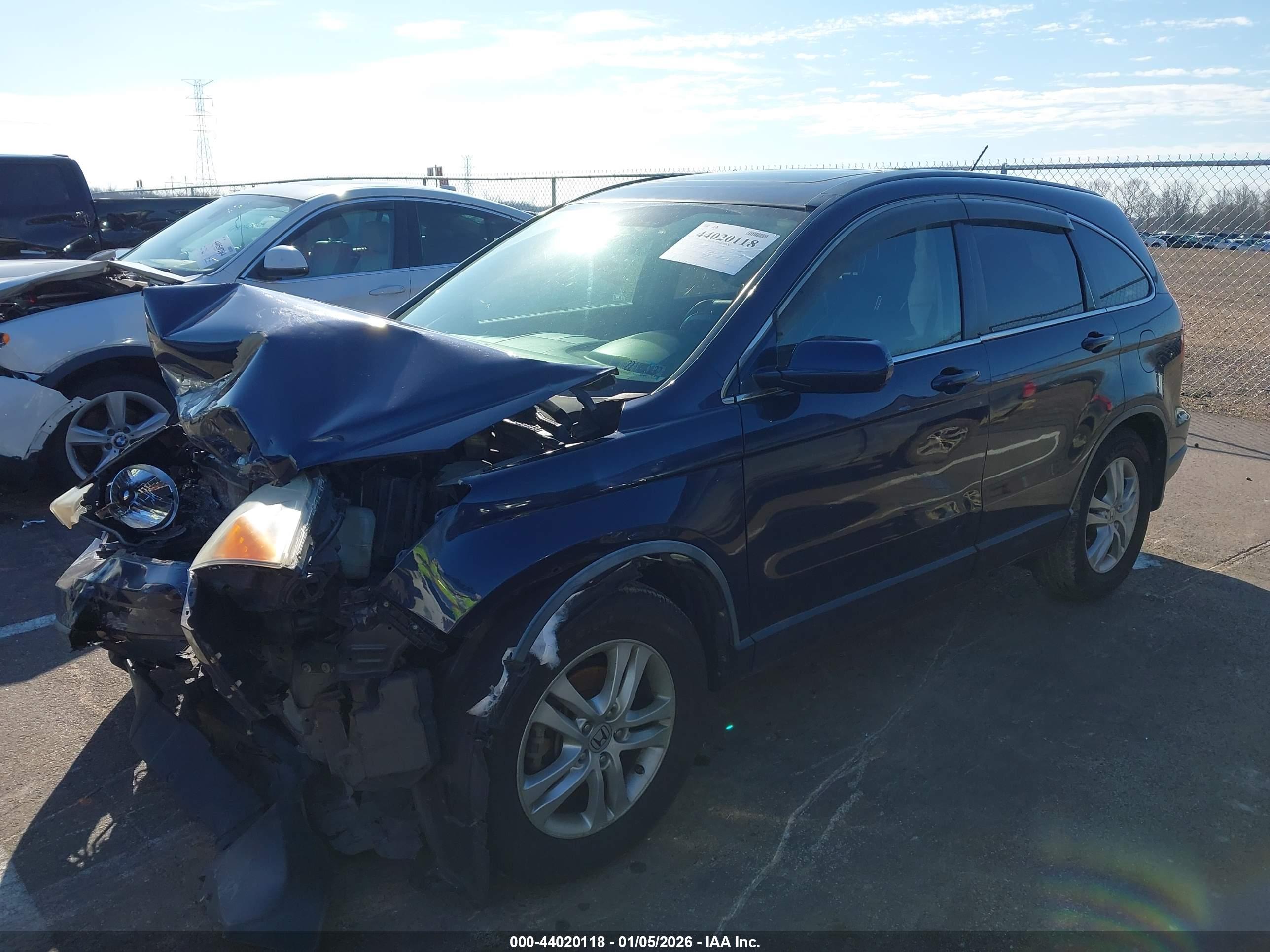 HONDA CR-V image 2