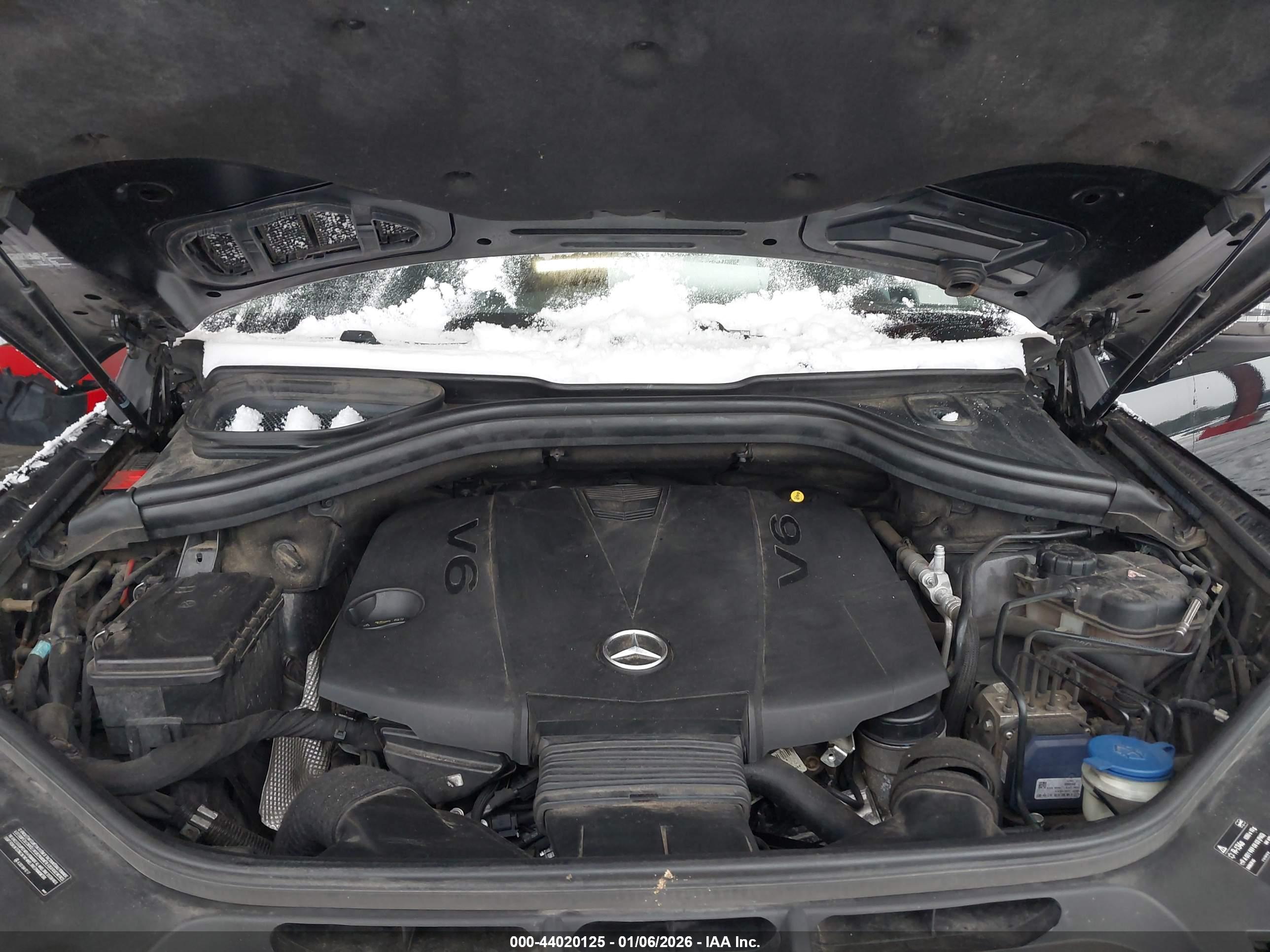 MERCEDES-BENZ ML image 10