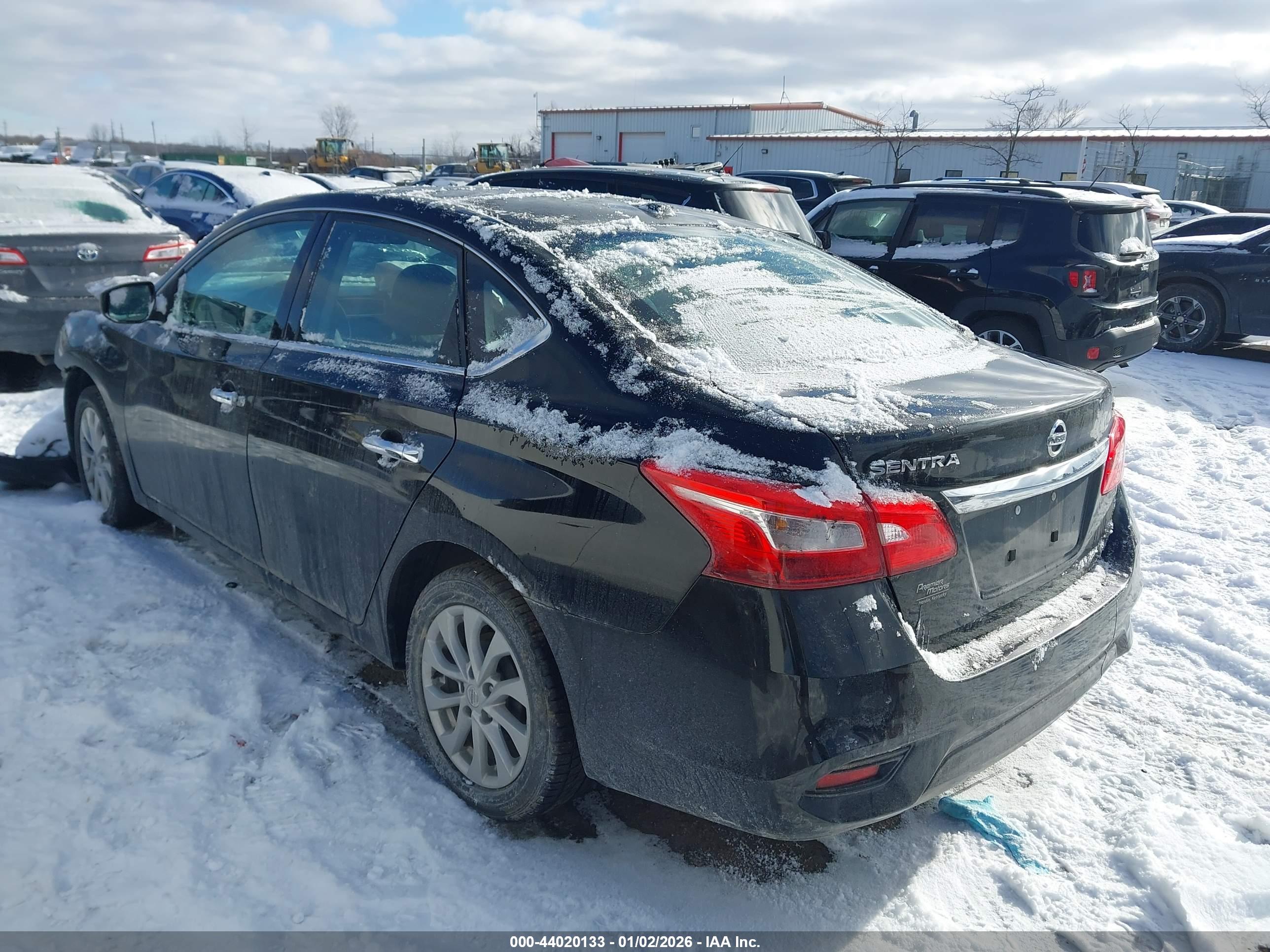 NISSAN SENTRA image 3