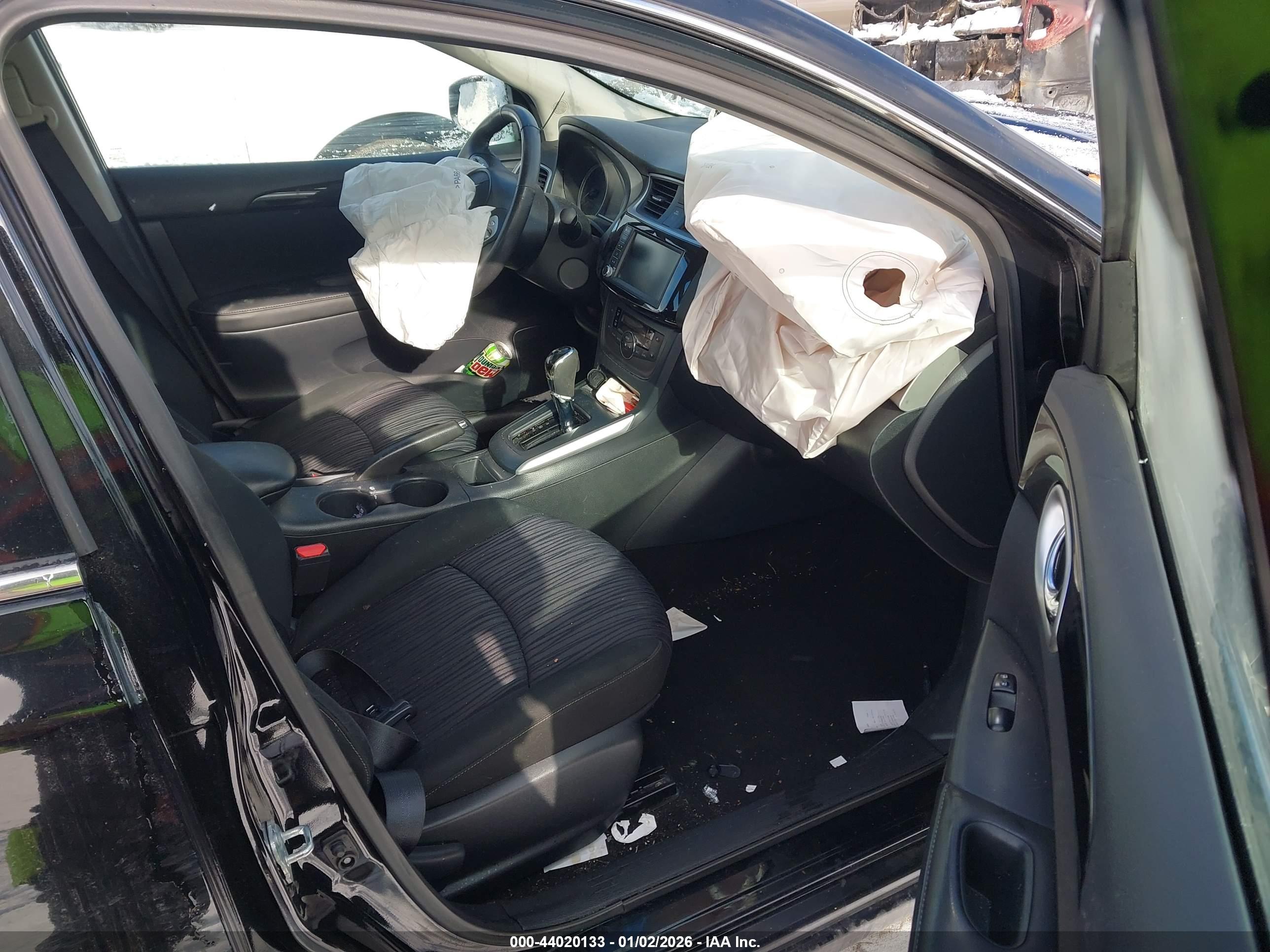 NISSAN SENTRA image 5