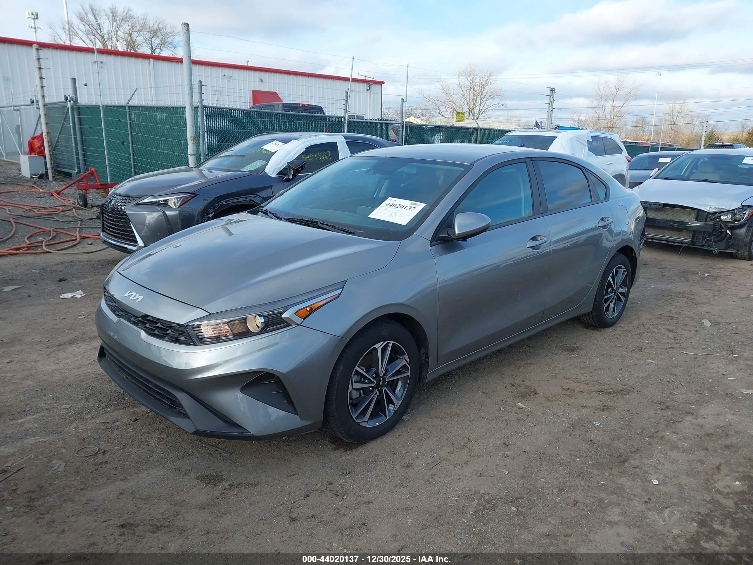 KIA FORTE image 2