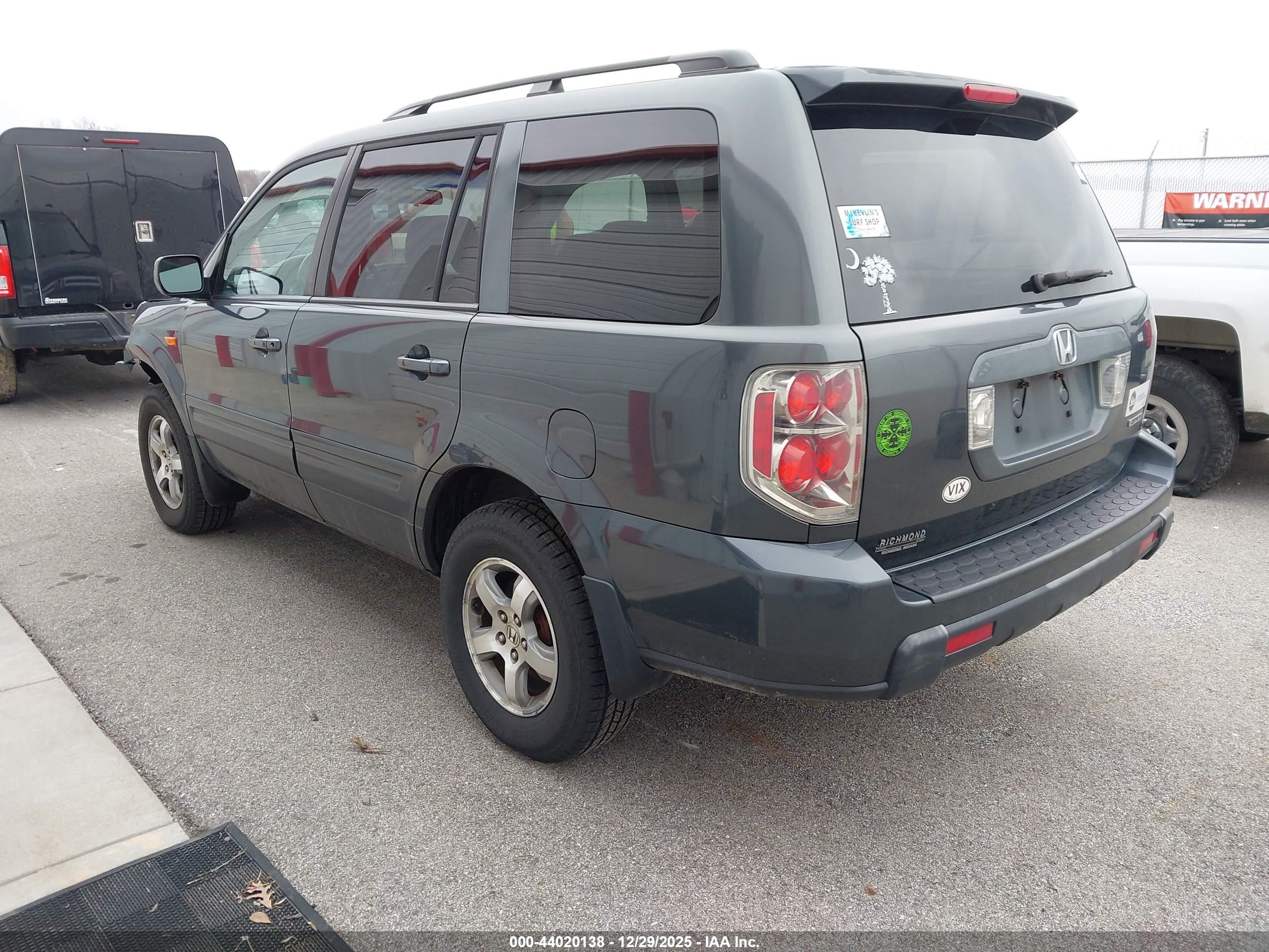 HONDA PILOT image 3