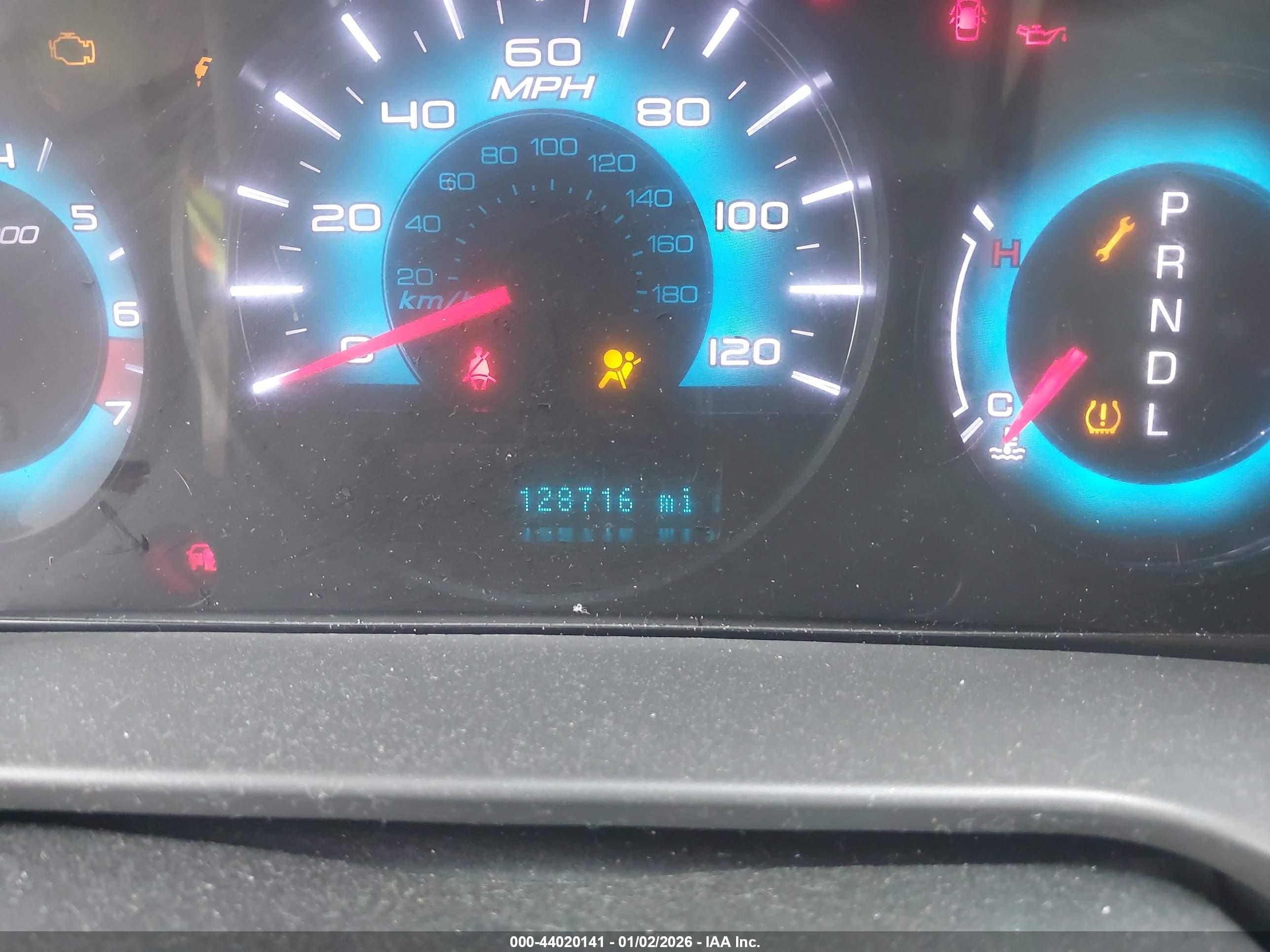 FORD FUSION image 7