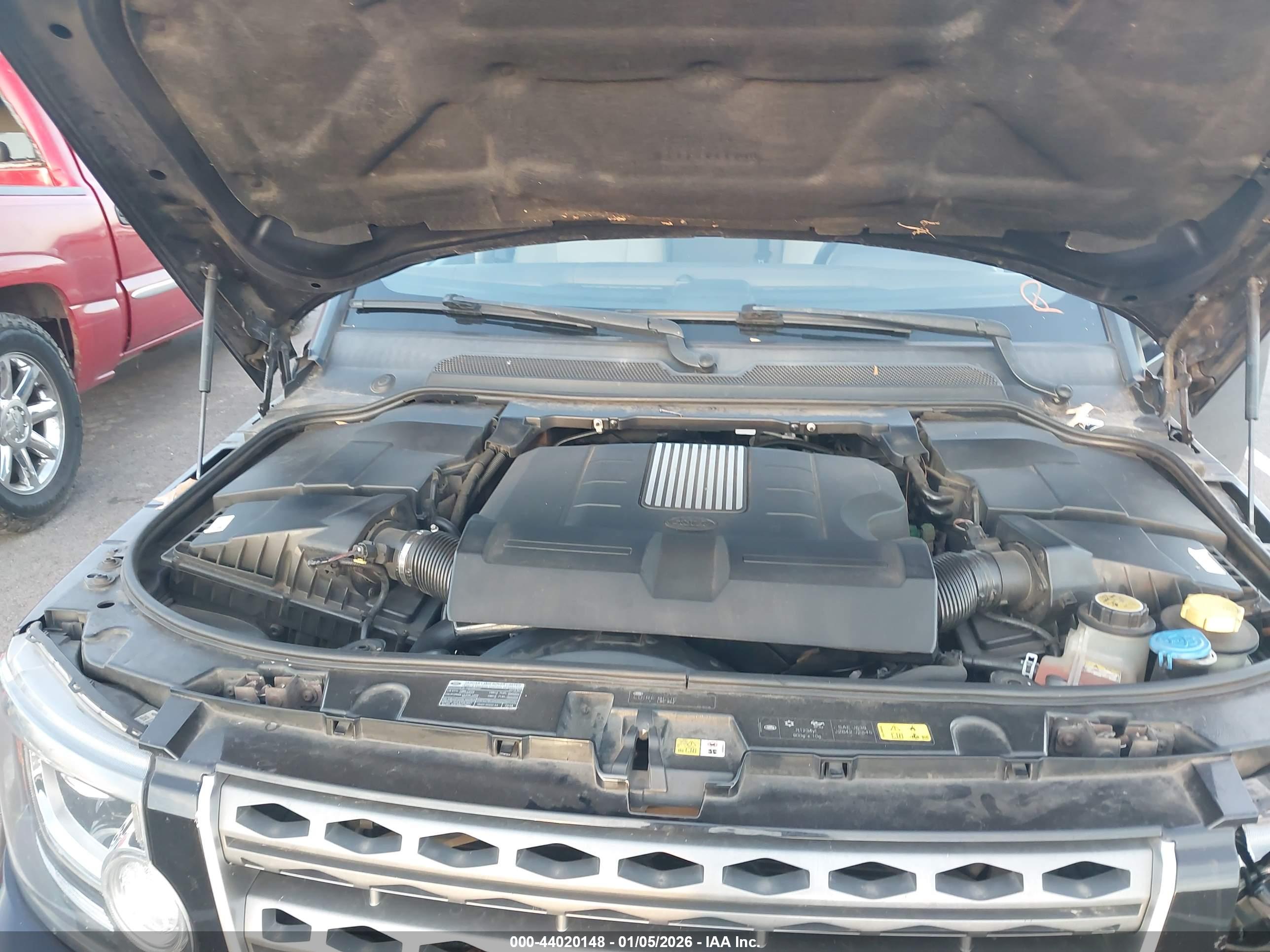 LAND ROVER image 10