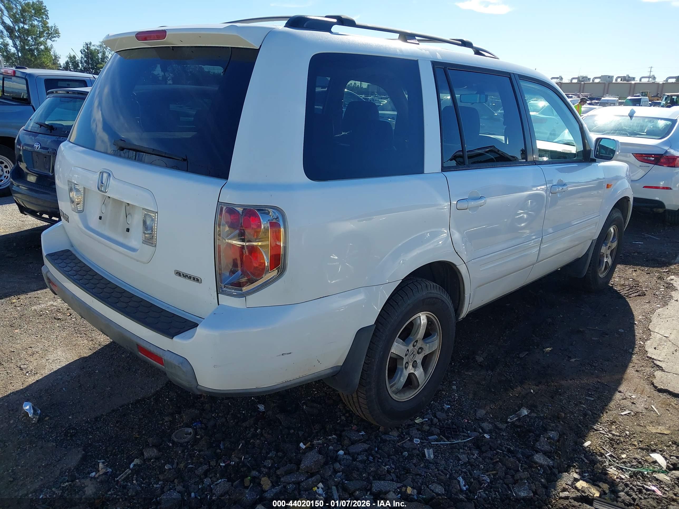 HONDA PILOT image 4