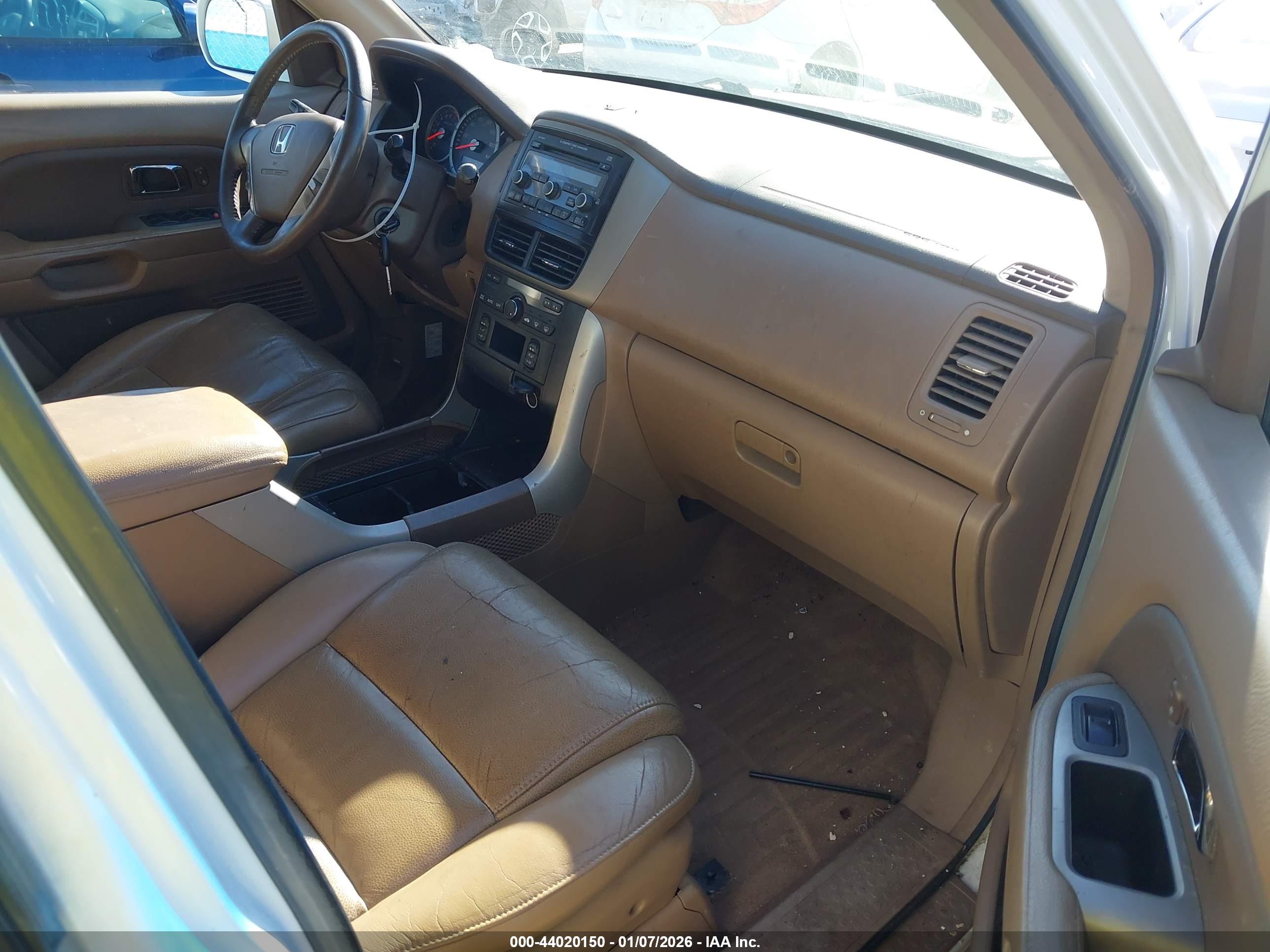 HONDA PILOT image 5