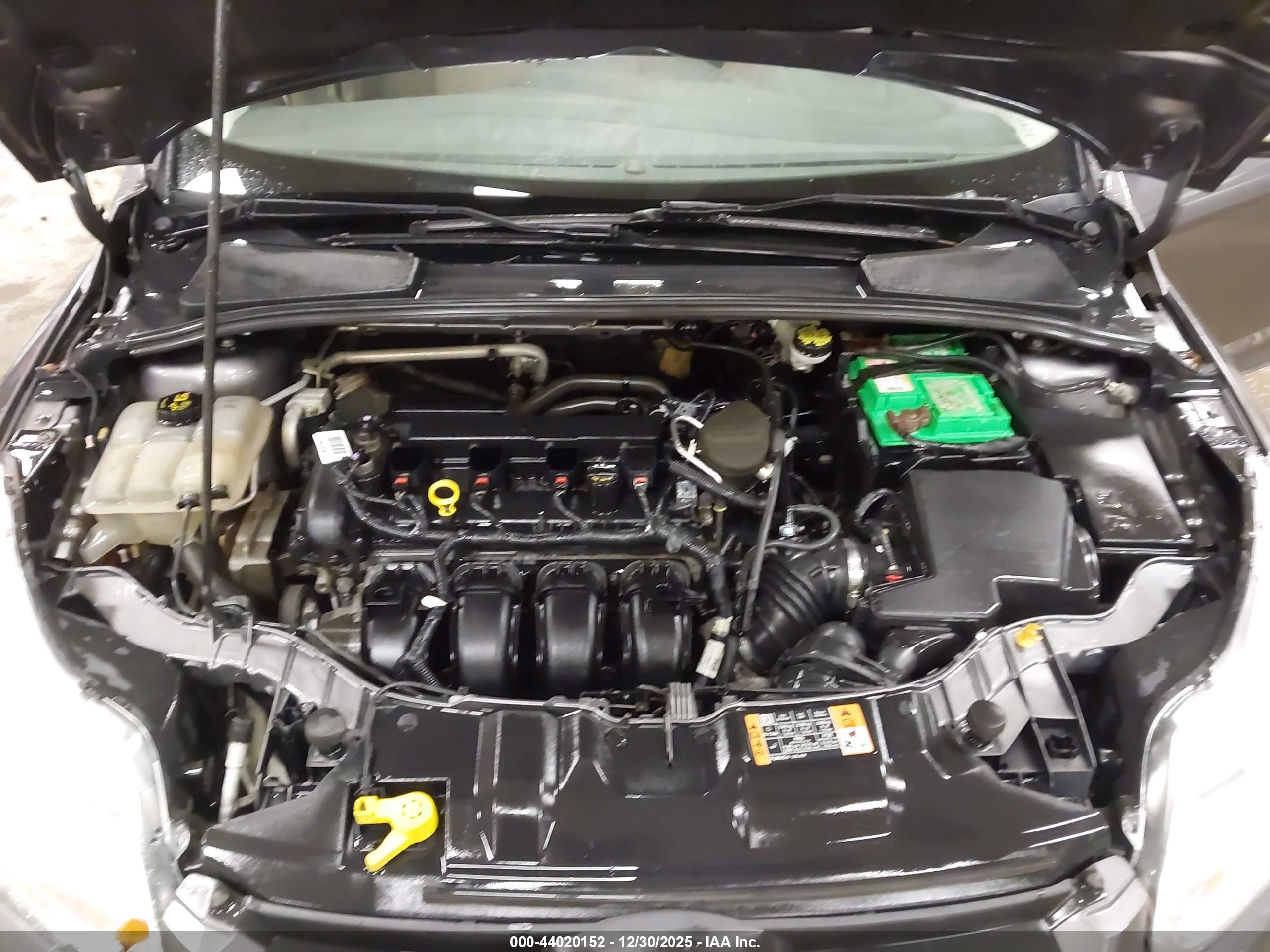 FORD FOCUS image 10
