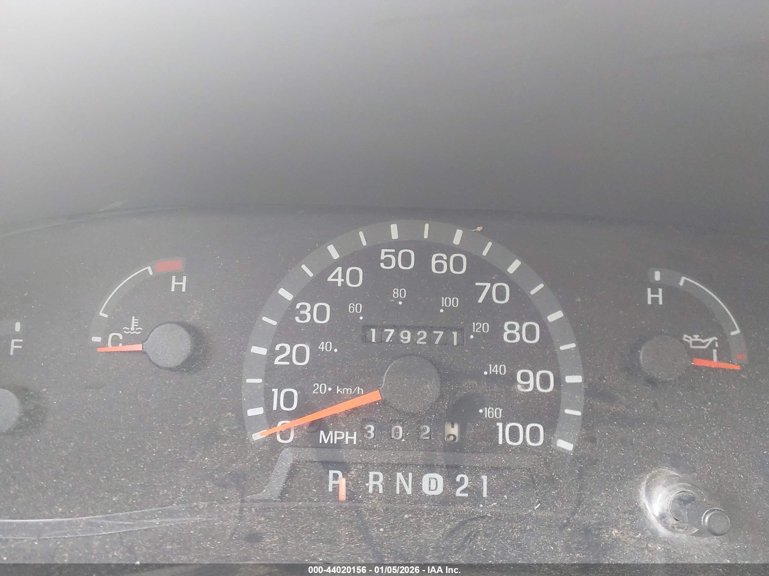 FORD E-350 image 6