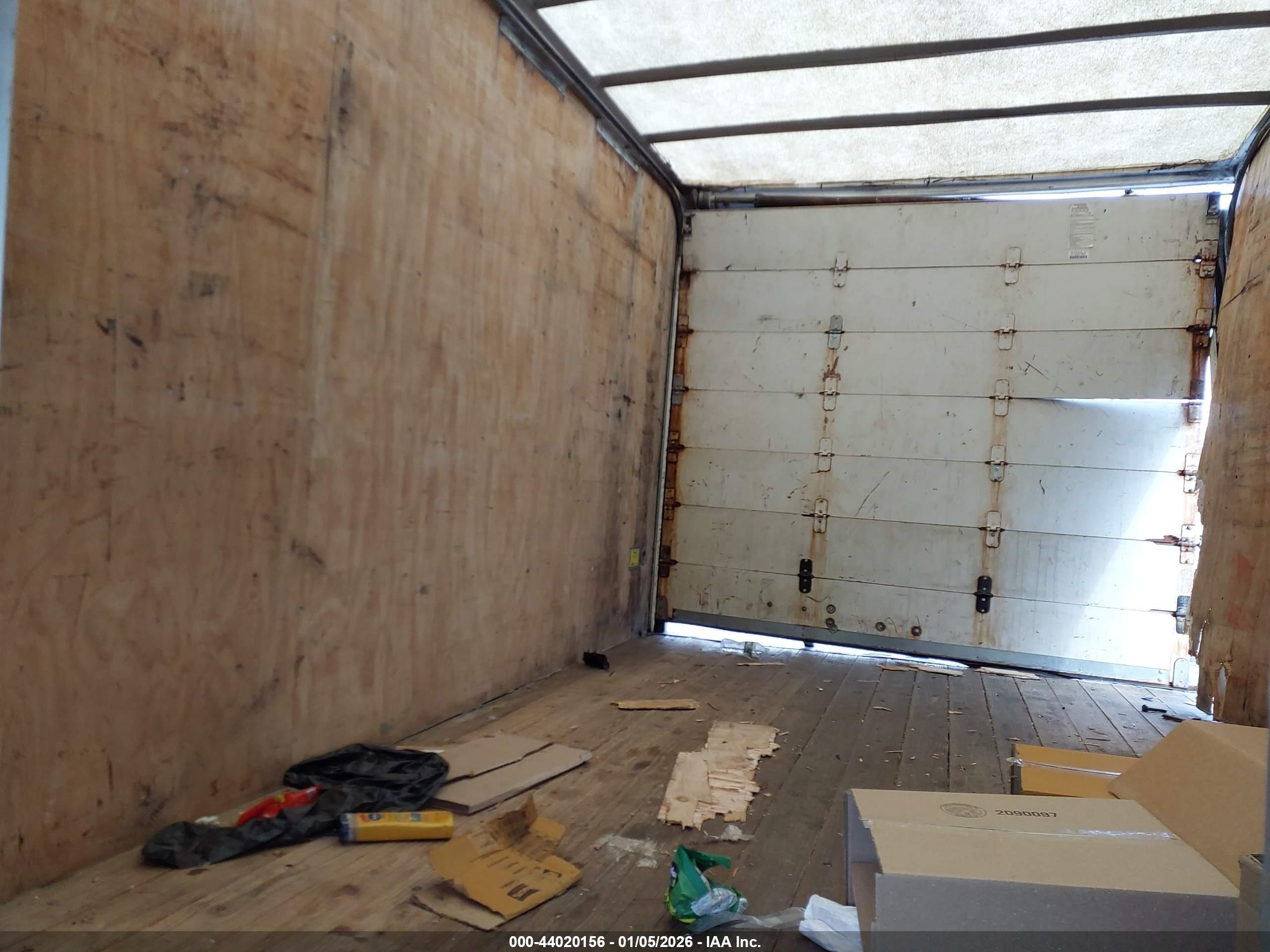 FORD E-350 image 7