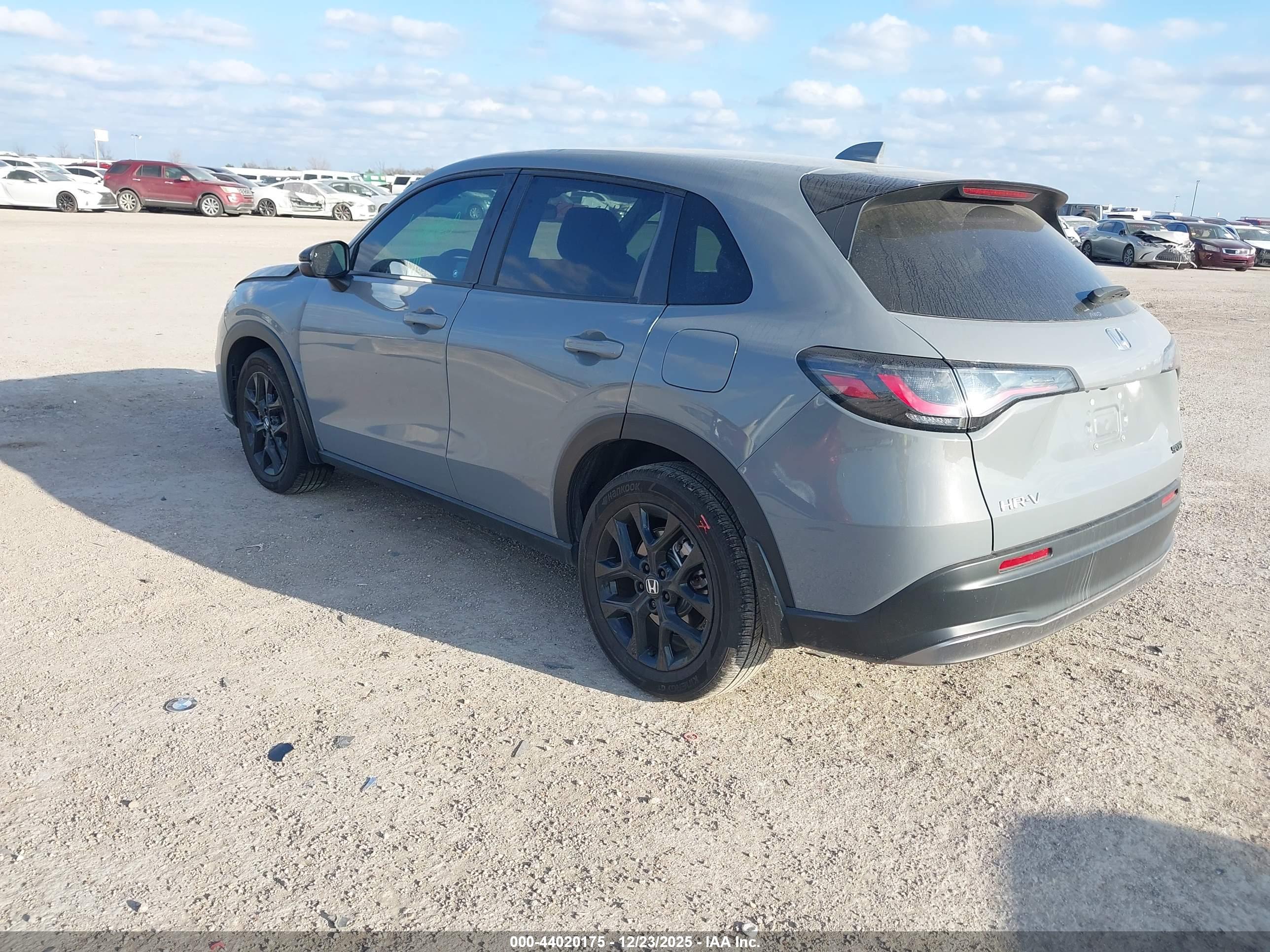 HONDA HR-V image 3