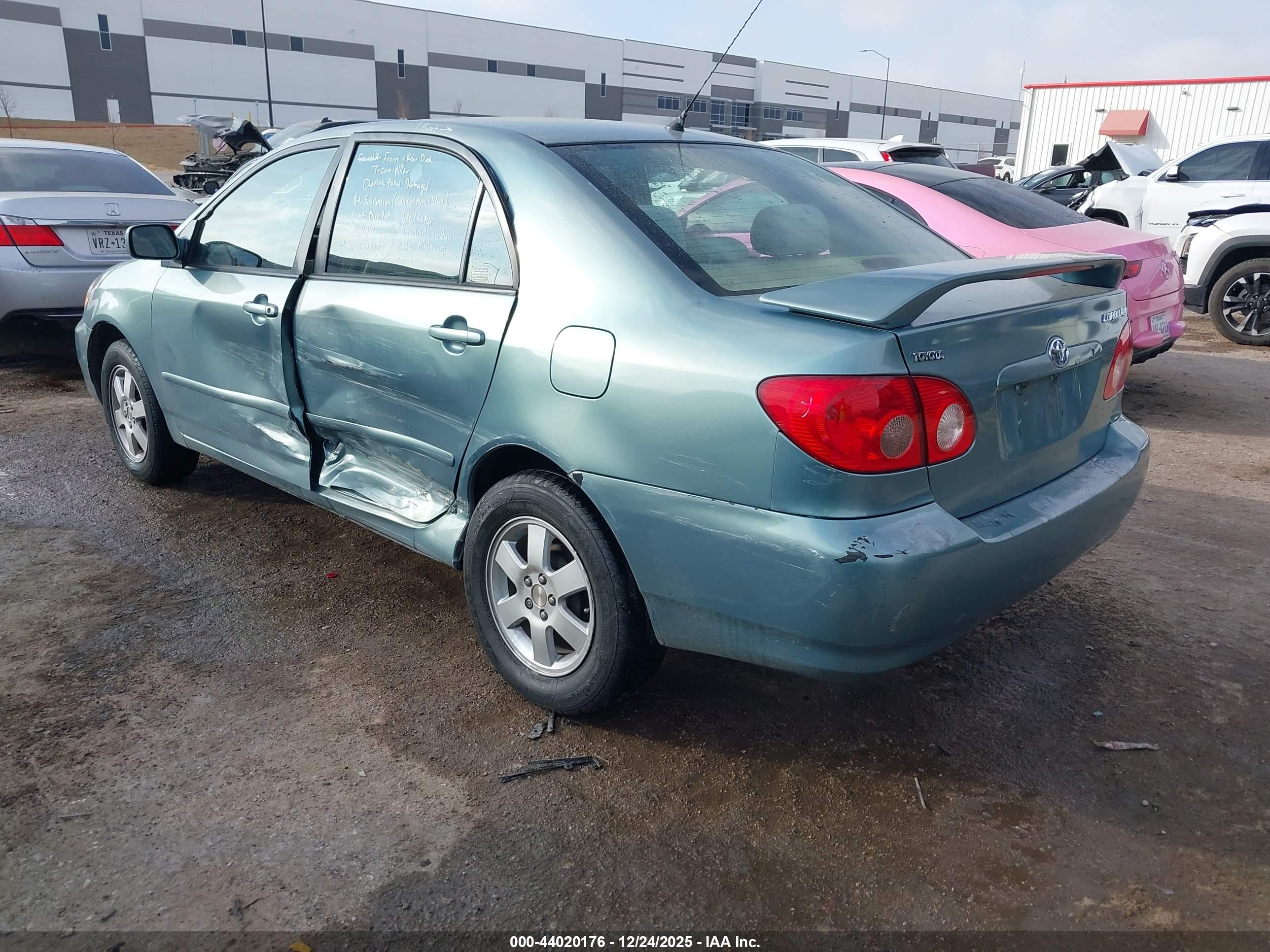 TOYOTA COROLLA image 3