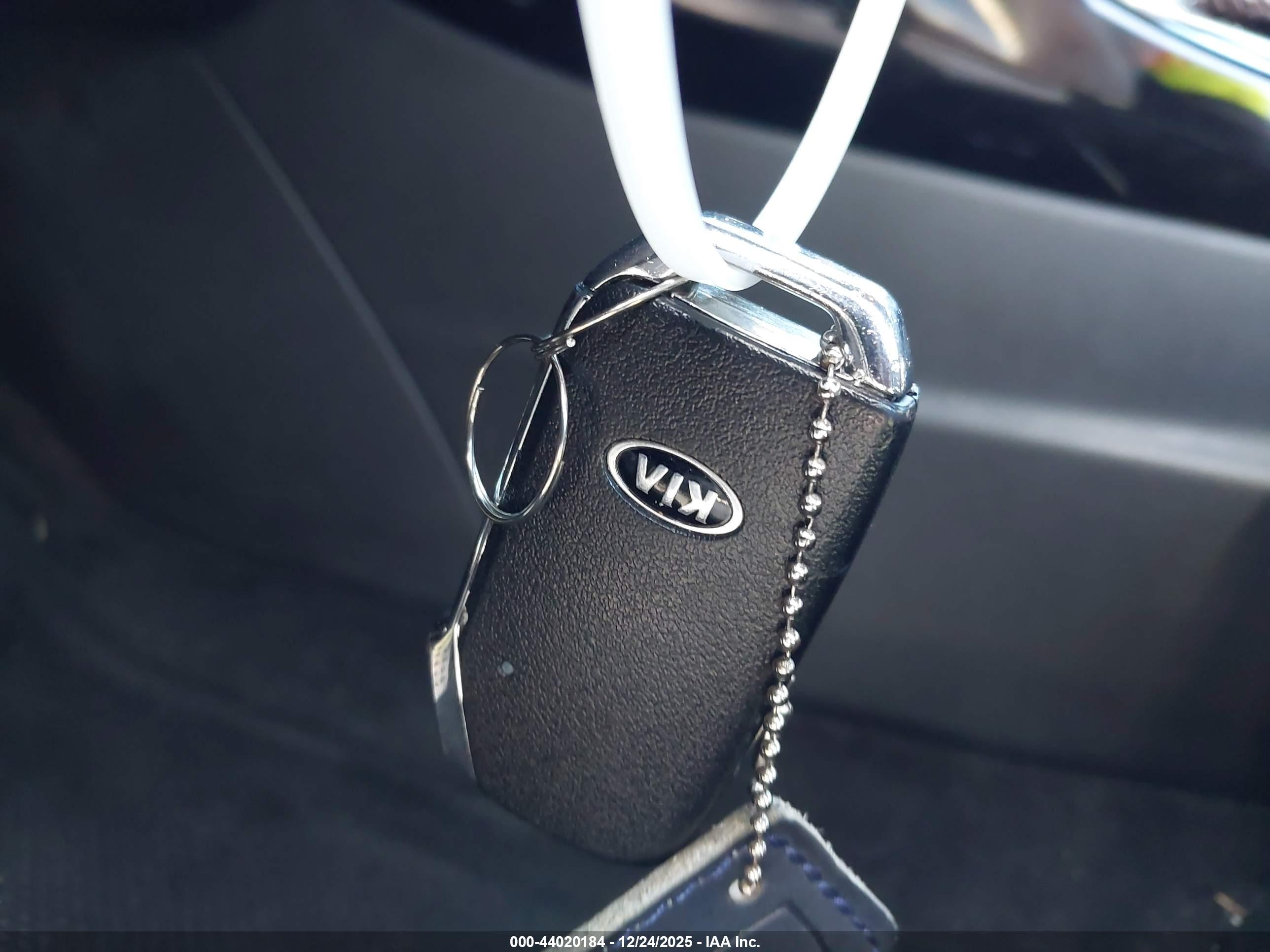 KIA FORTE image 11